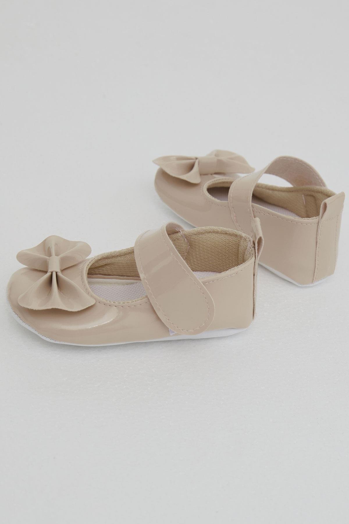 Bebiccino Kız Bebek Rugan Babet Ayakkabı Fiyonklu Cırtlı Bej (18 Numara-19 Numara)