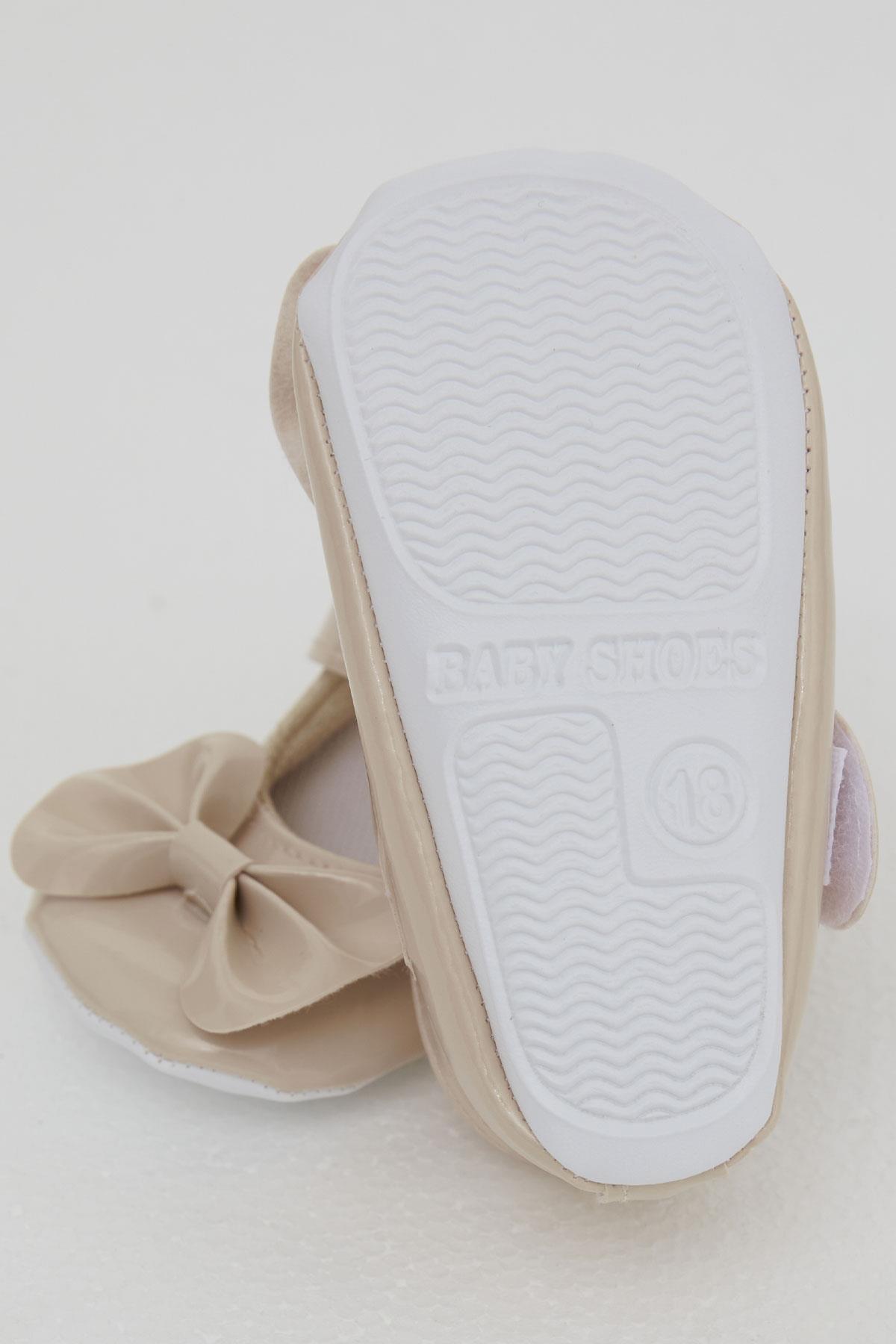 Bebiccino Kız Bebek Rugan Babet Ayakkabı Fiyonklu Cırtlı Bej (18 Numara-19 Numara)