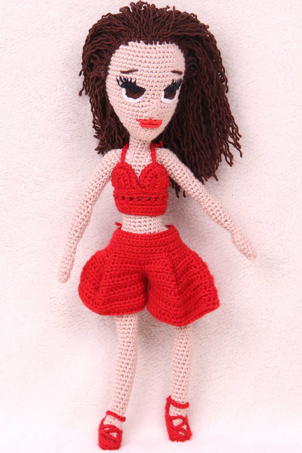 Breeze Çılgın Bebek Amigurumi Organik Oyuncak Kırmızı (Boy 27 cm)