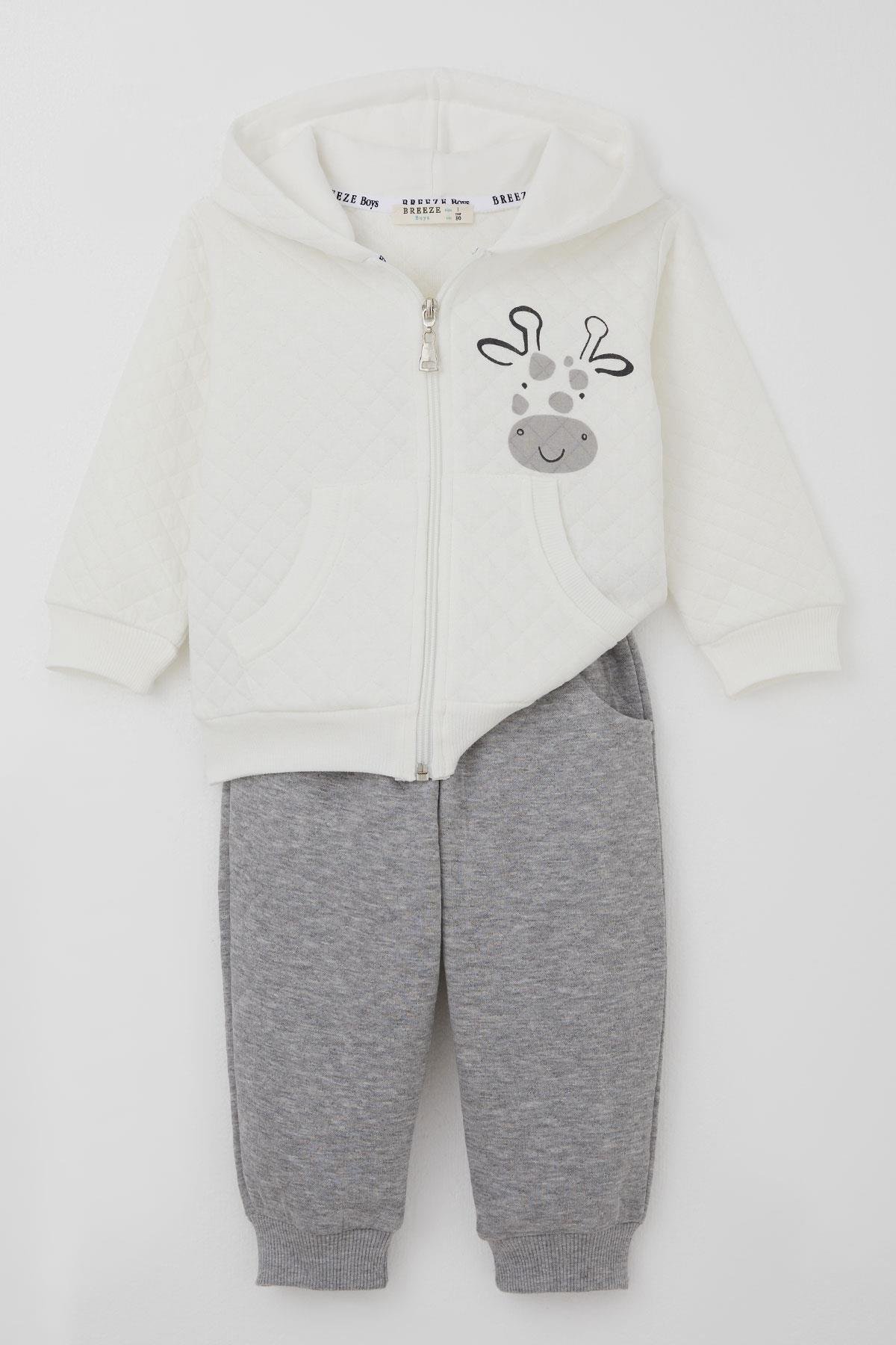 Breeze Erkek Bebek Eşofman Takımı Sevimli Zürafa Baskılı Kapitone Desenli Ekru (6 Ay-1.5 Yaş)