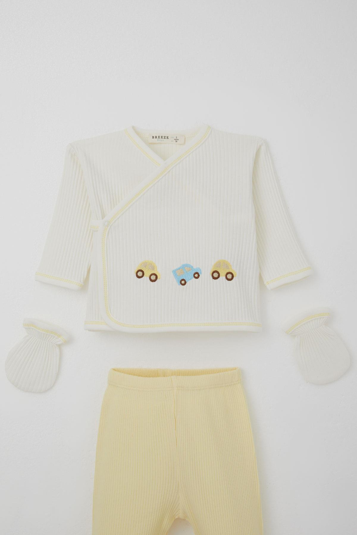 Breeze Erkek Bebek Hastane Çıkışı 5 li Renkli Araba Nakışlı Ekru (0-3 Ay)