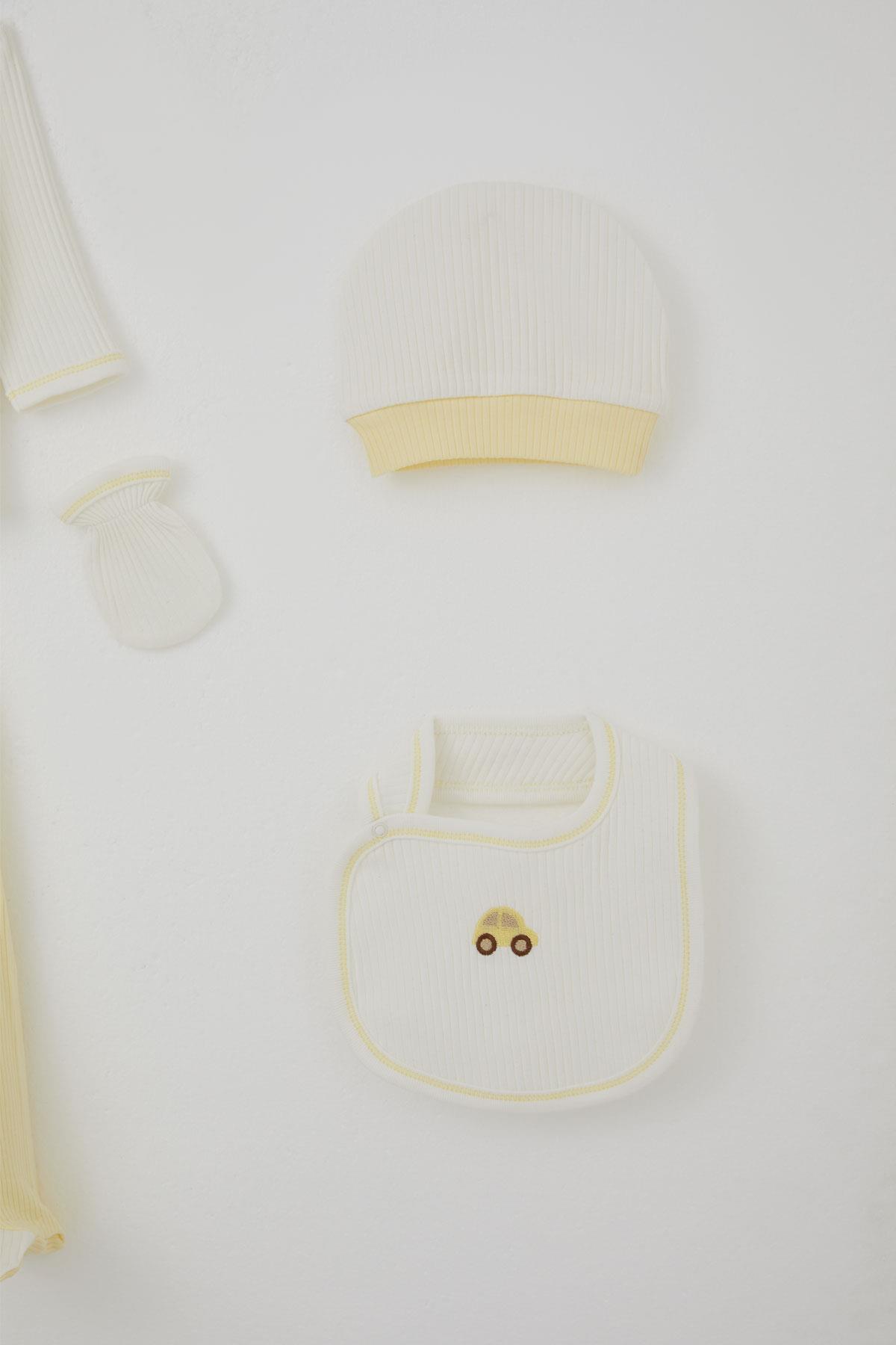 Breeze Erkek Bebek Hastane Çıkışı 5 li Renkli Araba Nakışlı Ekru (0-3 Ay)