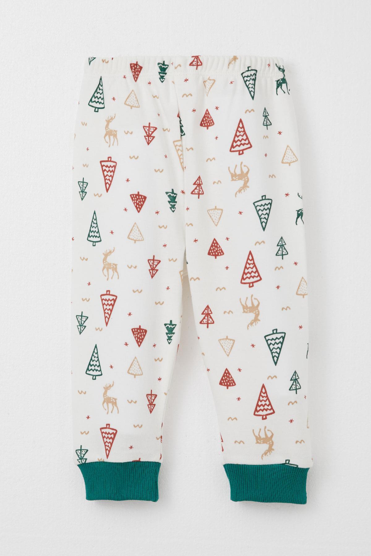 Breeze Erkek Bebek Pijama Takım Yılbaşı Temalı Geyik Desenli Ekru (4 Ay-1 Yaş)