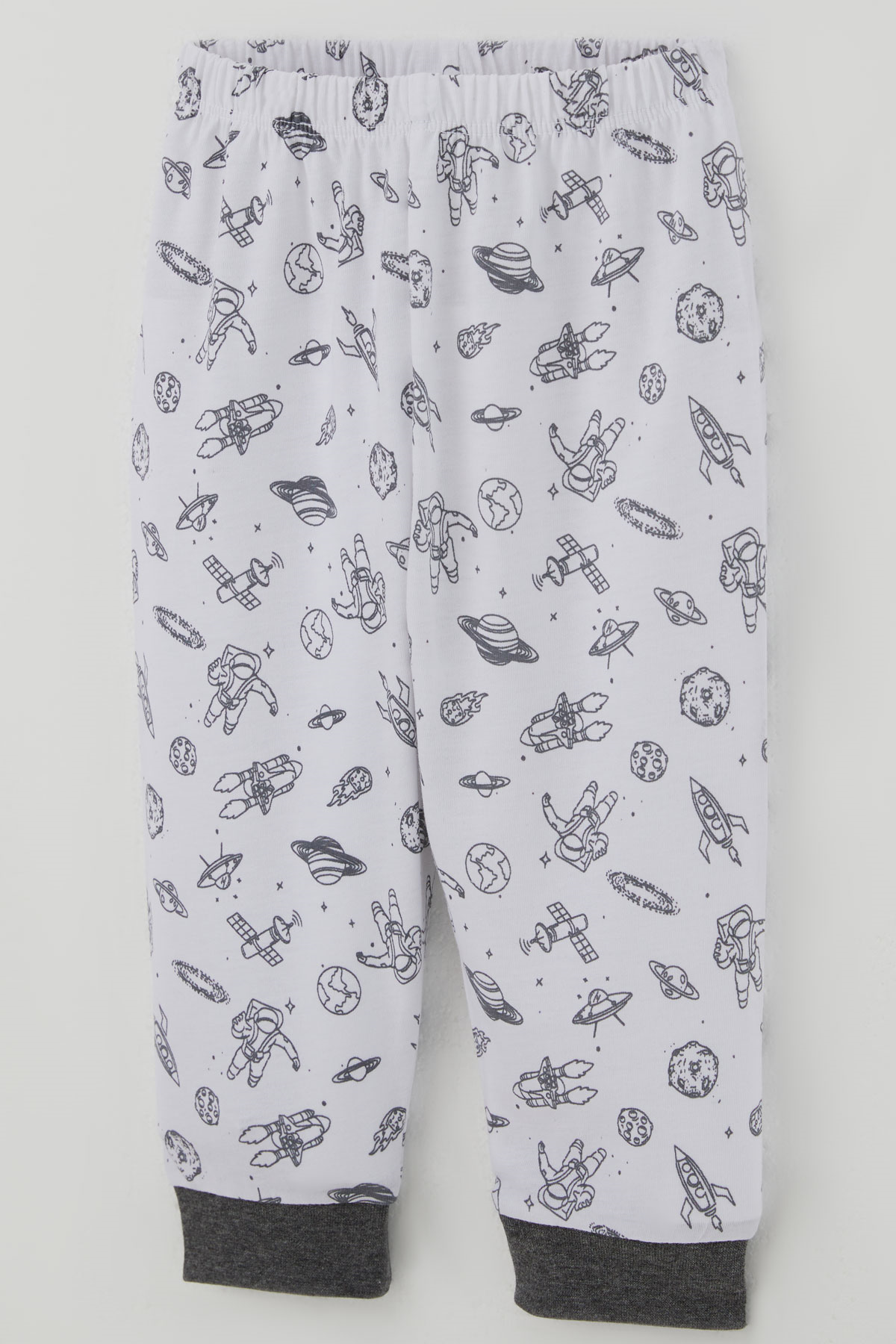 Breeze Erkek Bebek Pijama Takımı Galaksi Temalı Önden Çıtçıtlı Beyaz (4 Ay-1 Yaş)