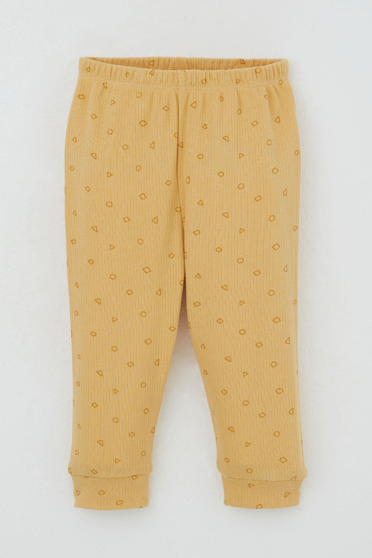 Breeze Erkek Bebek Pijama Takımı Omuzdan Patlı Minik Geometrik Şekiller Hardal Sarı (4 Ay-1 Yaş)