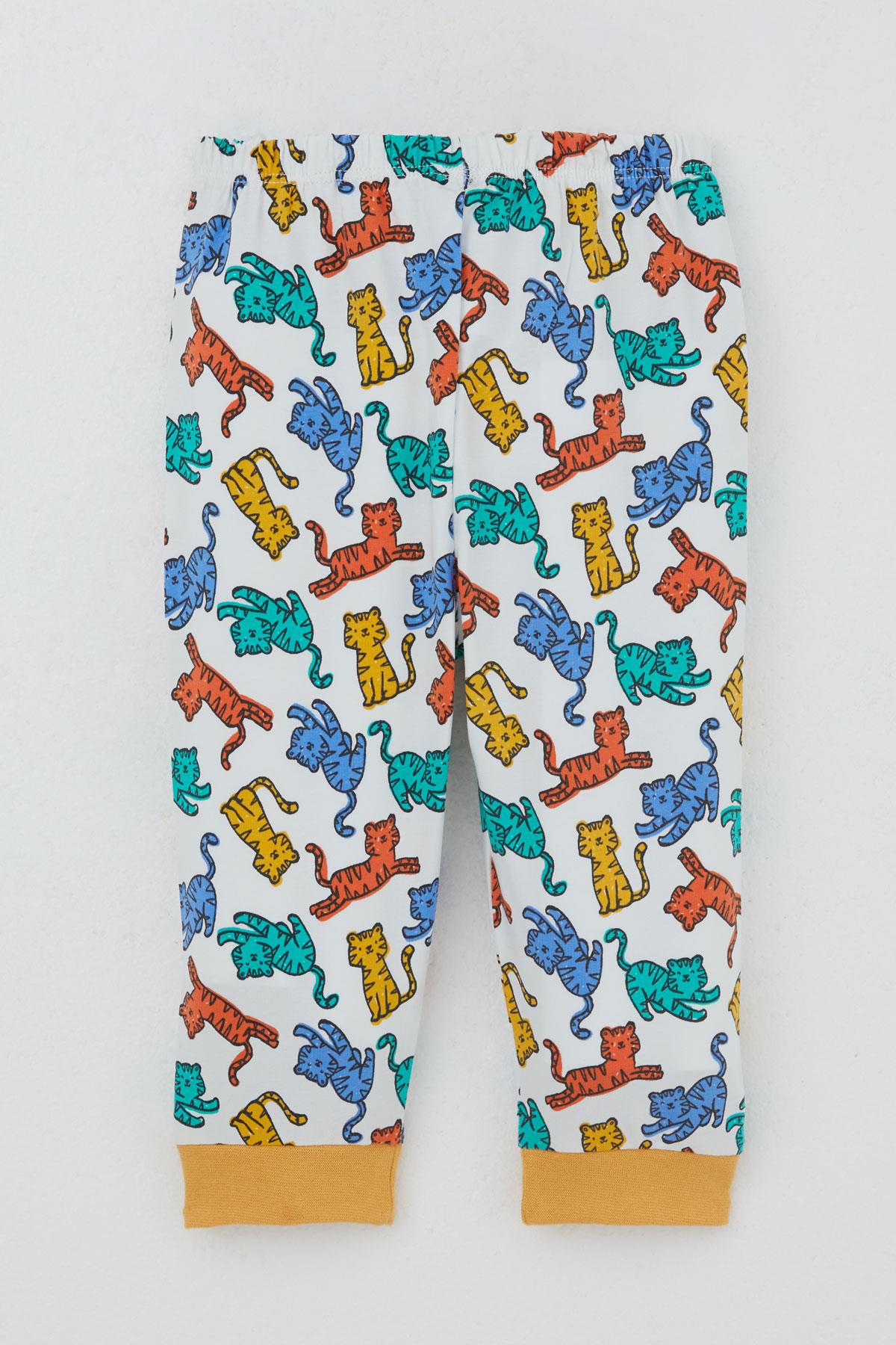 Breeze Erkek Bebek Pijama Takımı Renkli Kedicik Desenli Beyaz (4 Ay-1 Yaş)
