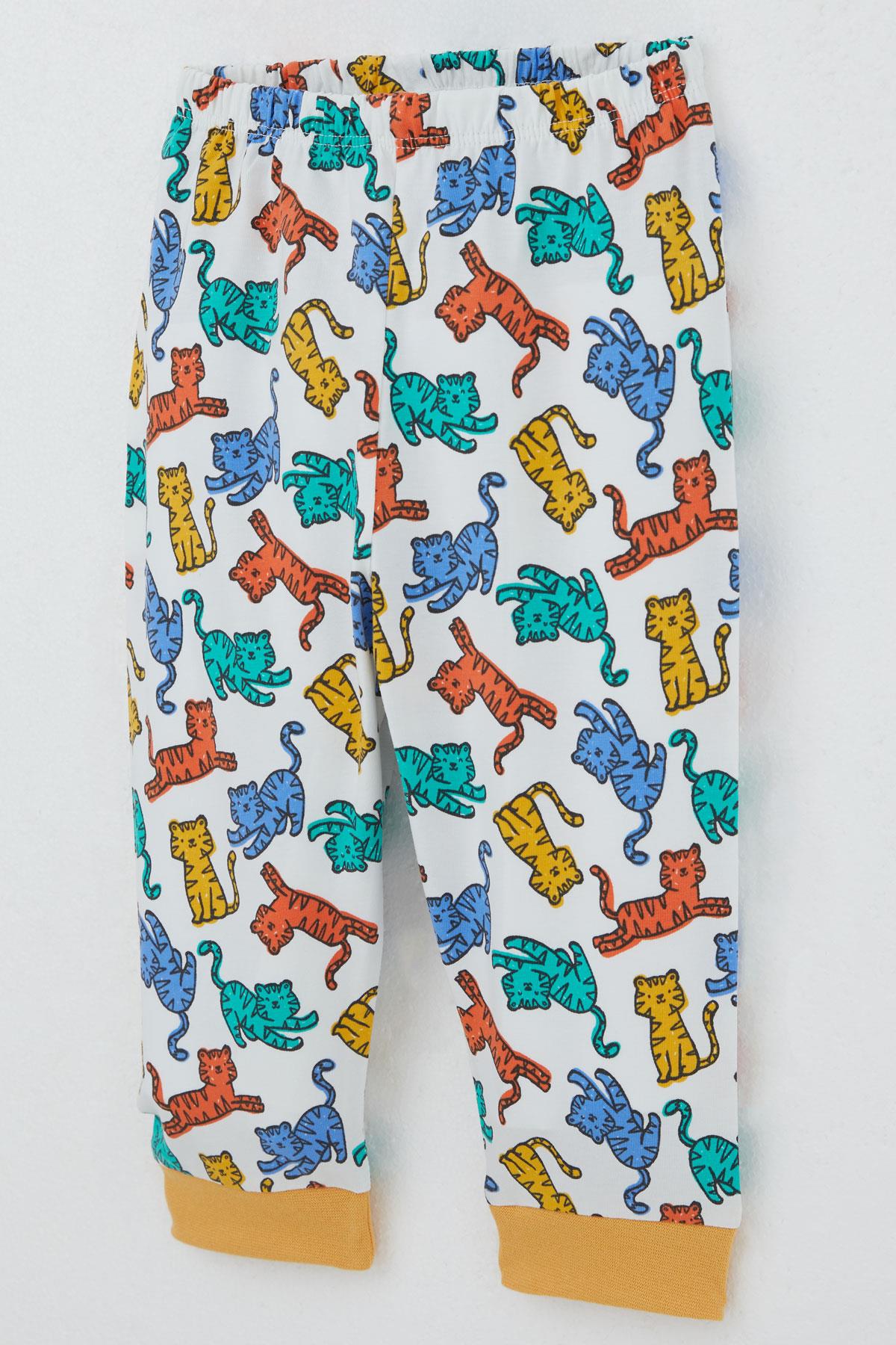 Breeze Erkek Bebek Pijama Takımı Renkli Kedicik Desenli Beyaz (4 Ay-1 Yaş)