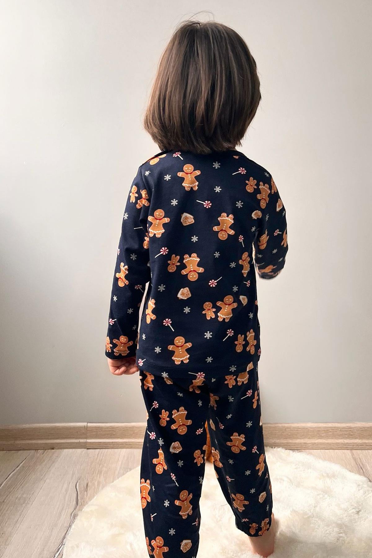 Breeze Erkek Bebek Pijama Takımı Yılbaşı Temalı Kurabiye Adam Desenli Lacivert (9 Ay-2 Yaş)