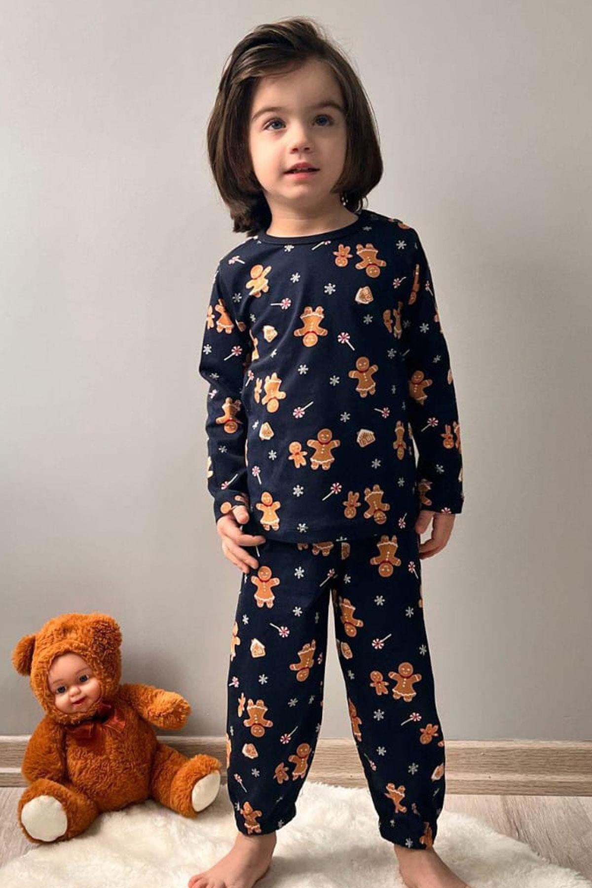 Breeze Erkek Bebek Pijama Takımı Yılbaşı Temalı Kurabiye Adam Desenli Lacivert (9 Ay-2 Yaş)