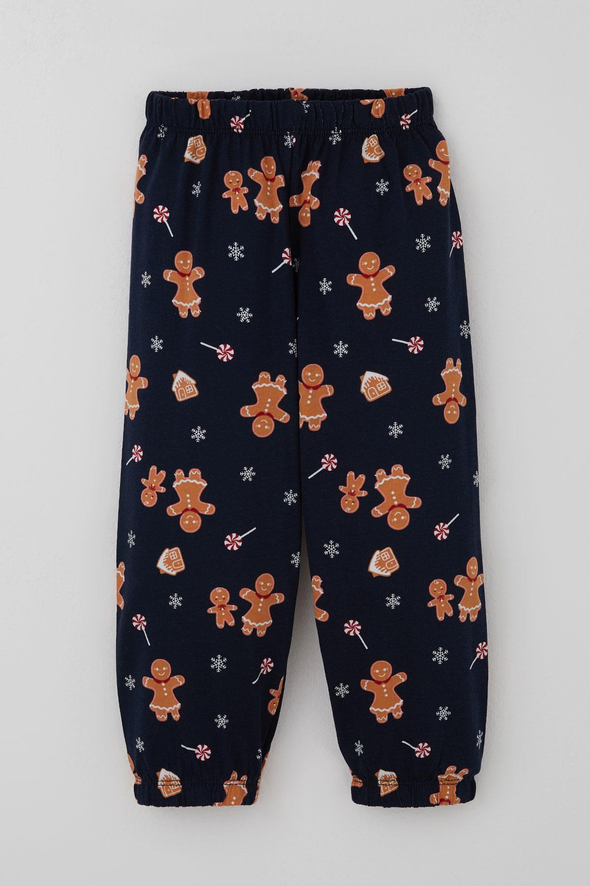 Breeze Erkek Bebek Pijama Takımı Yılbaşı Temalı Kurabiye Adam Desenli Lacivert (9 Ay-2 Yaş)
