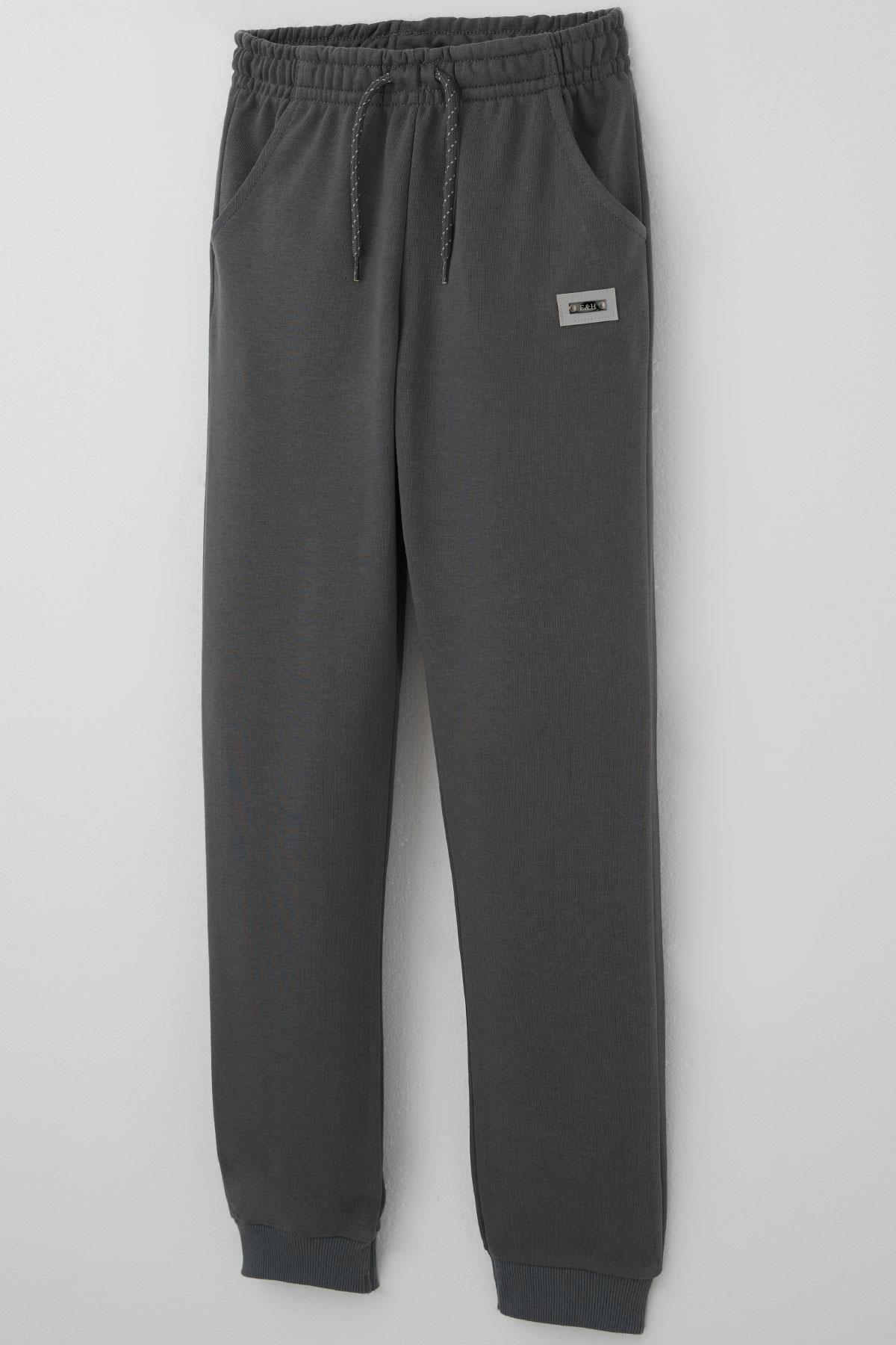 Breeze Erkek Çocuk Eşofman Altı Arma Detaylı Bağcık Aksesuarlı Beli Lastikli Gri (9-12 Yaş)