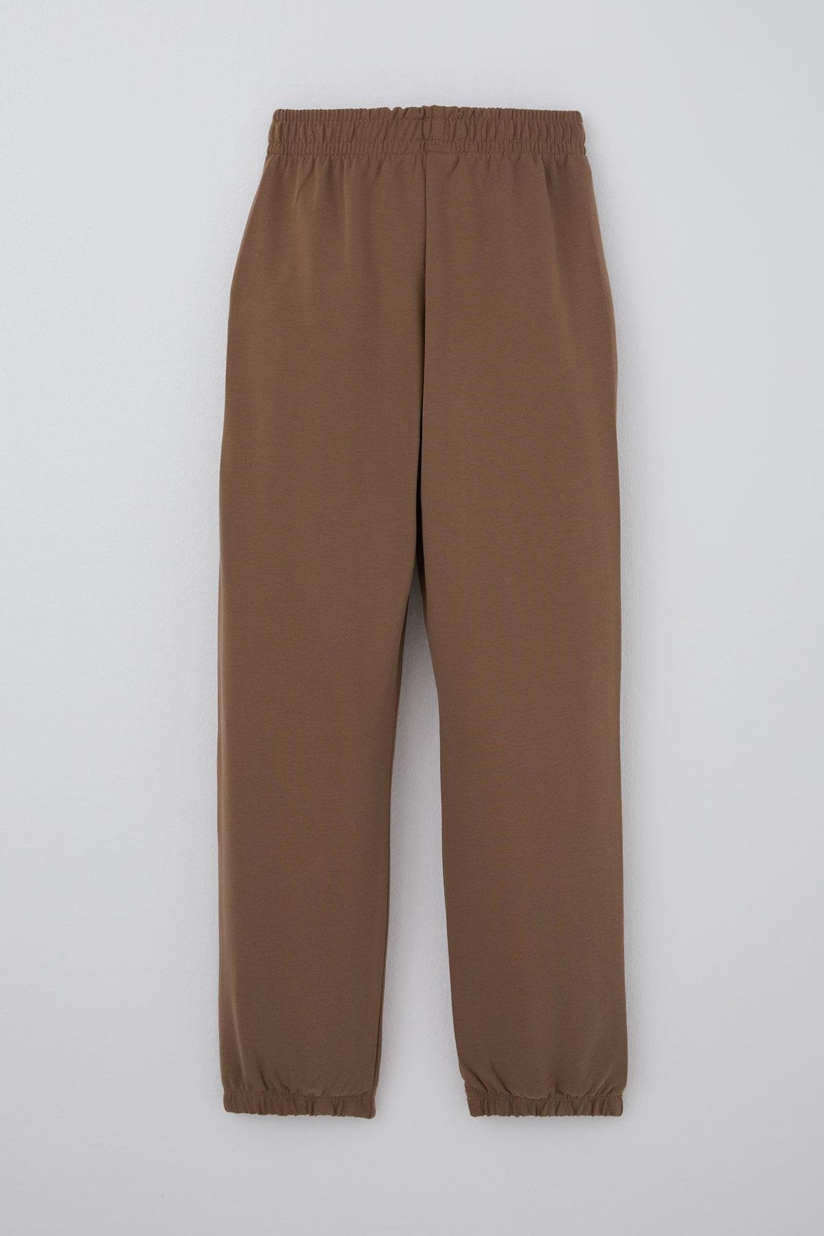 Breeze Erkek Çocuk Eşofman Altı Bağcık Aksesuarlı Arma Detaylı Kahverengi (4-8 Yaş)