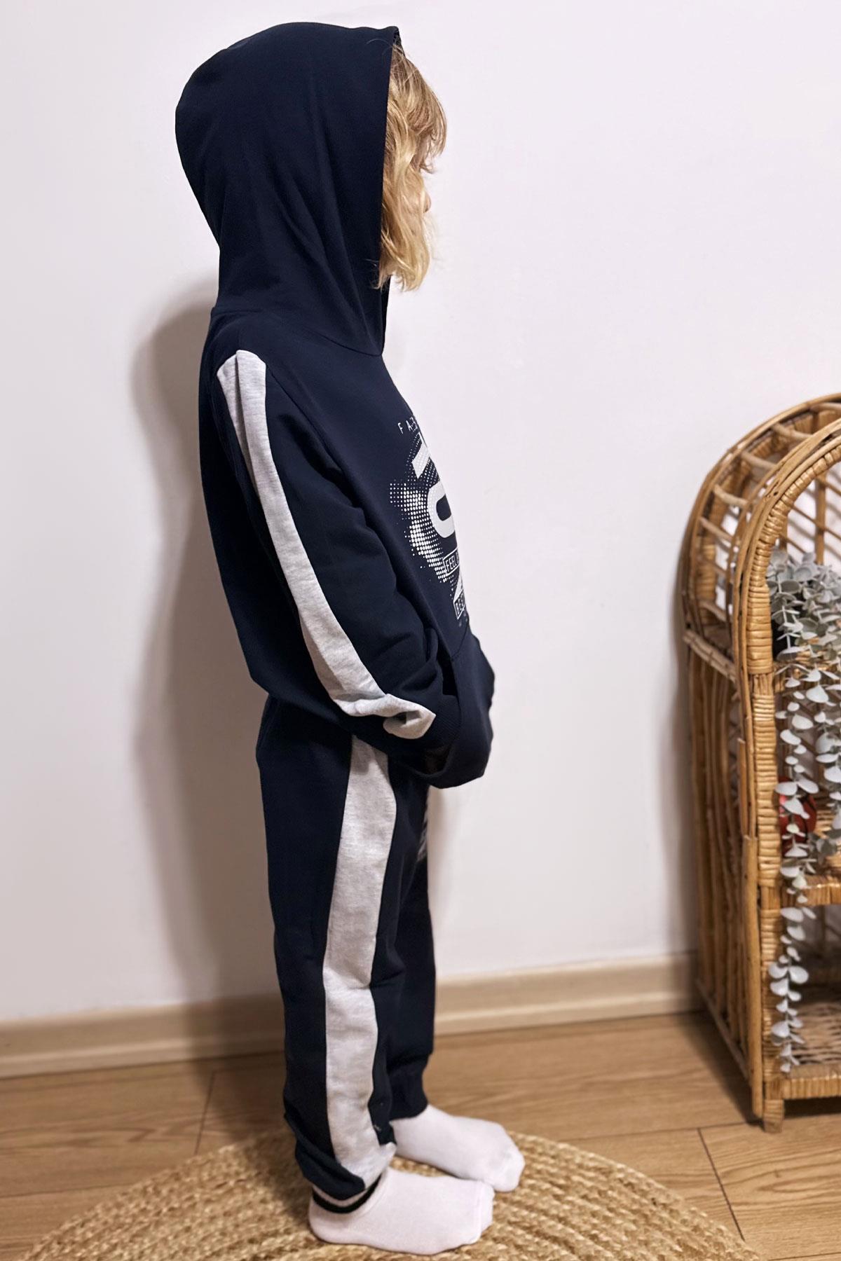 Breeze Erkek Çocuk Eşofman Takım Kapüşonlu Başarı Temalı Yazı Baskılı Lacivert (9 Yaş)