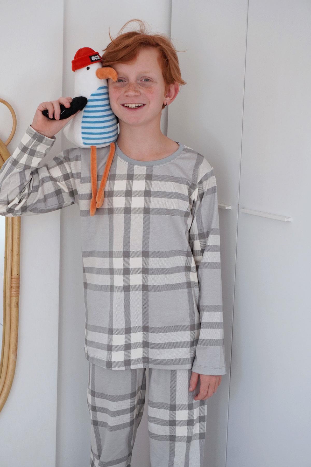 Breeze Erkek Çocuk Pijama Takımı Ekose Desenli Gri (9-12 Yaş)