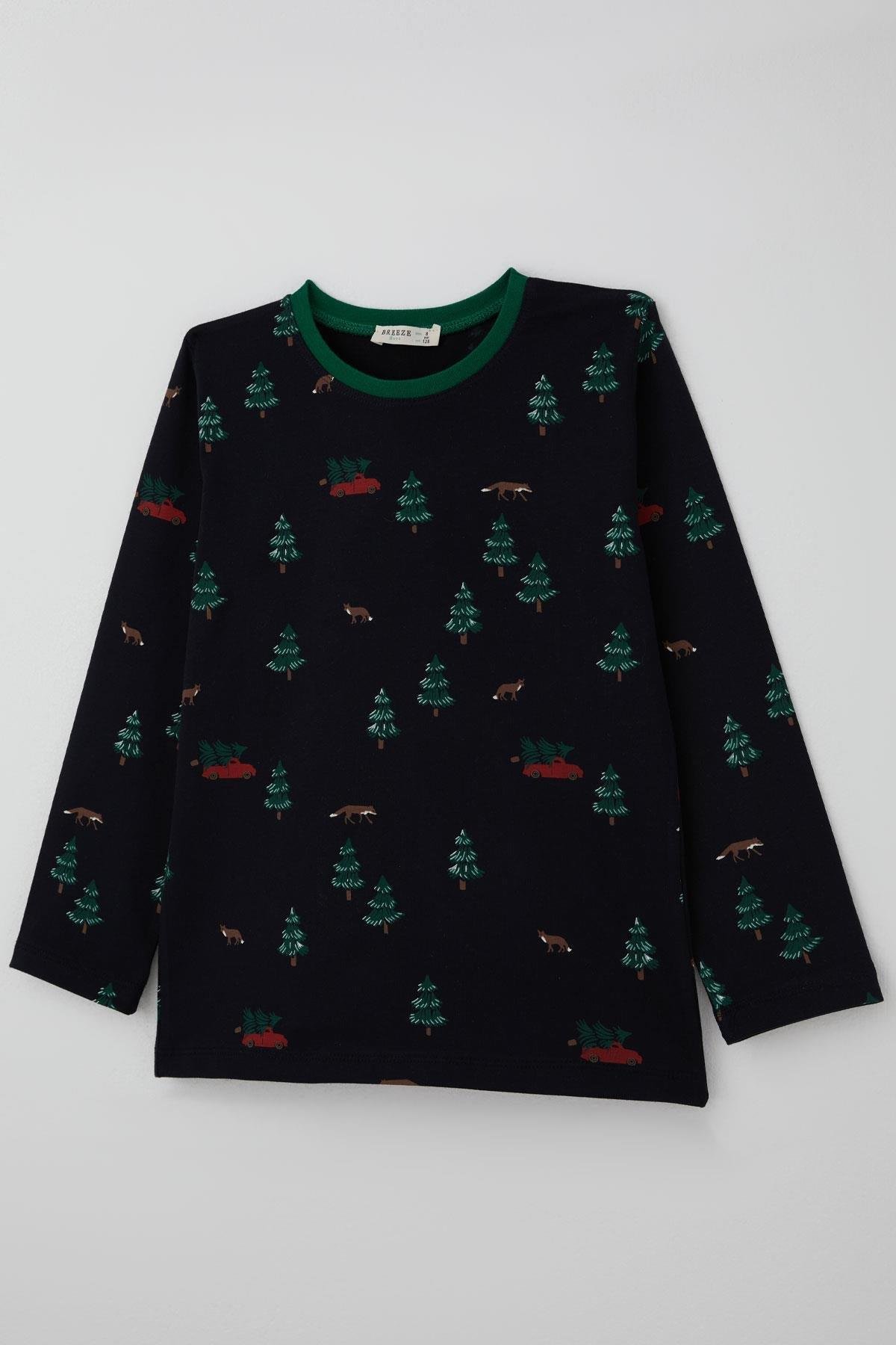 Breeze Erkek Çocuk Pijama Takımı Yılbaşı Temalı Çam Ağacı Desenli Lacivert (4-8 Yaş)