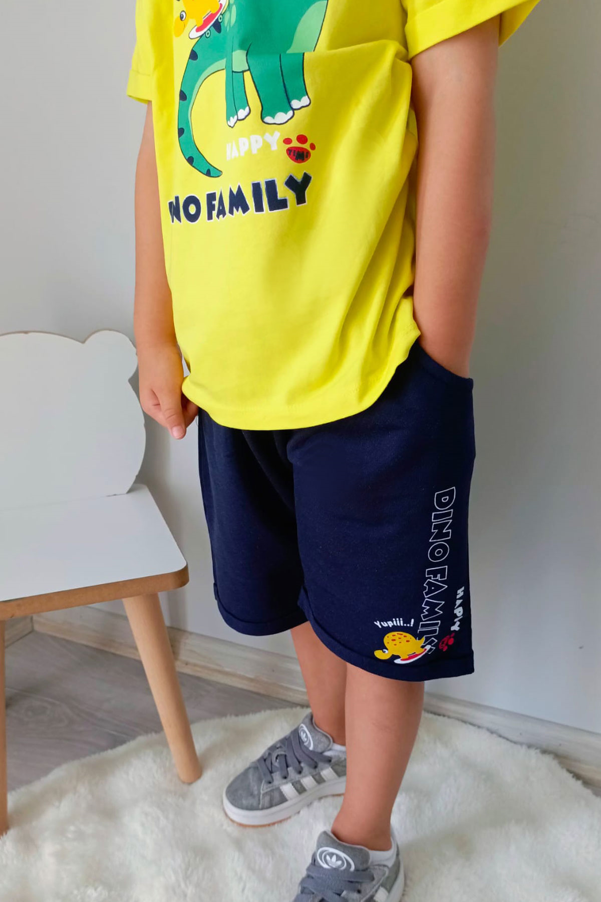 Breeze Erkek Çocuk Şortlu Takım Mutlu Dinozor Aile Baskılı Sarı (1-4 Yaş)