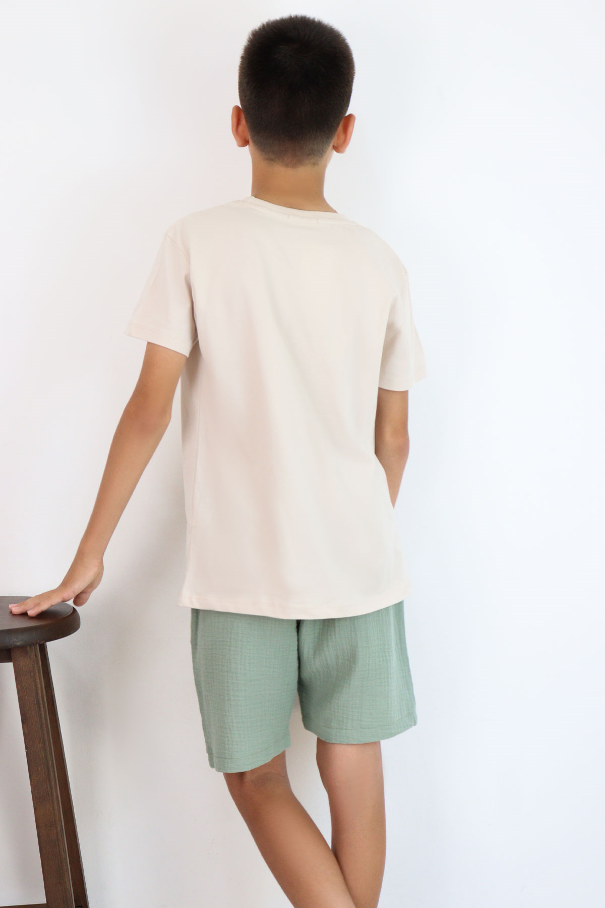 Breeze Erkek Çocuk Şortlu Takım Yazı Baskılı Bağcık Aksesuarlı Bej (8-10 Yaş)