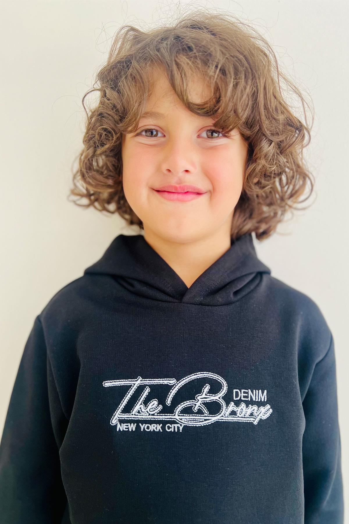 Breeze Erkek Çocuk Sweatshirt Yazı Nakışlı Kanguru Cepli Siyah (5 Yaş)