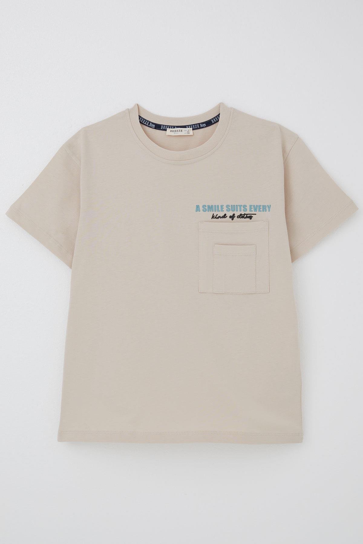 Breeze Erkek Çocuk Tişört Çift Cep Detaylı Kabartma Yazı Baskılı Bej (6-12 Yaş)
