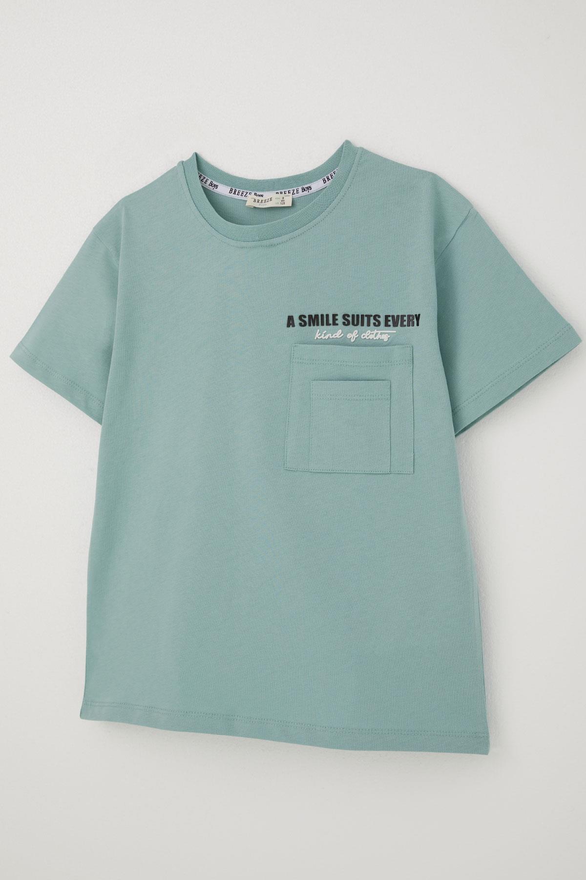 Breeze Erkek Çocuk Tişört Çift Cep Detaylı Kabartma Yazı Baskılı Su Yeşili (6-12 Yaş)