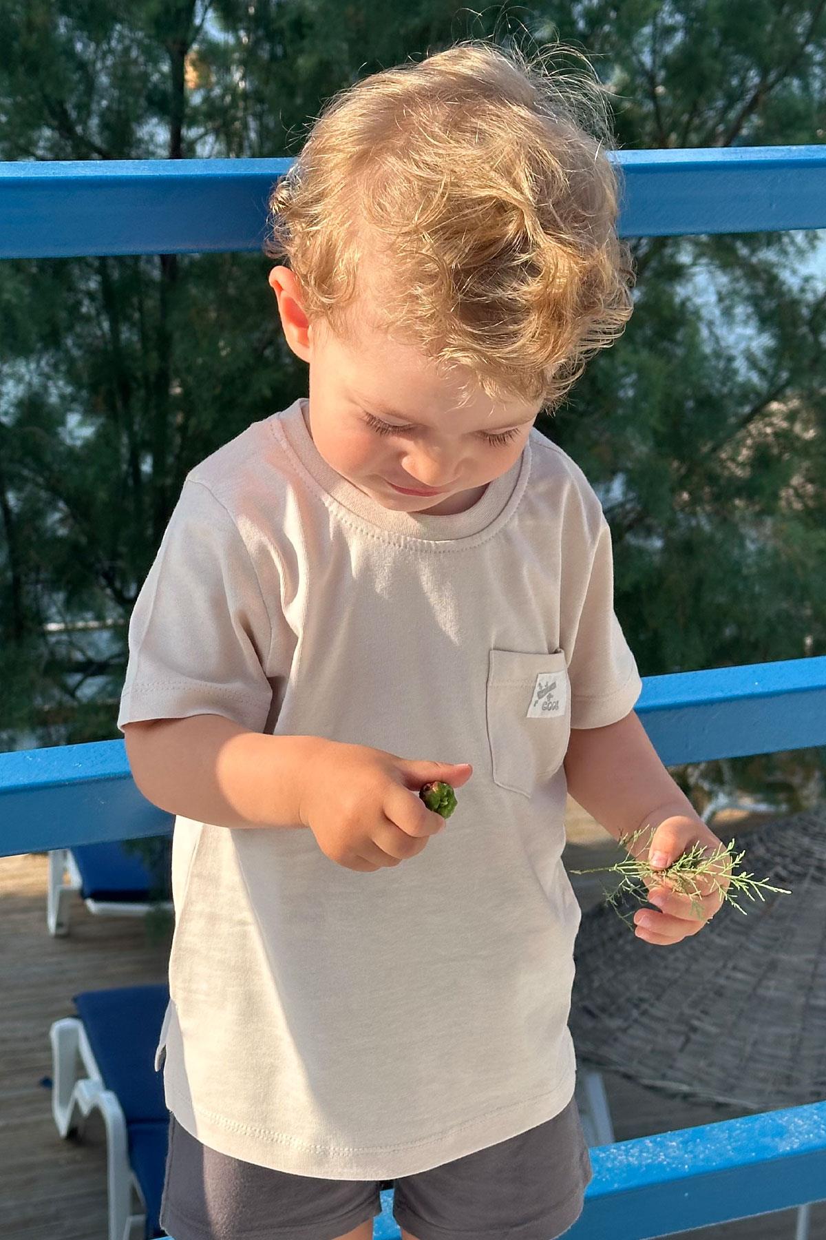 Breeze Erkek Çocuk Tişört Cool Yazı Armalı Cepli Bej (1.5-5 Yaş)