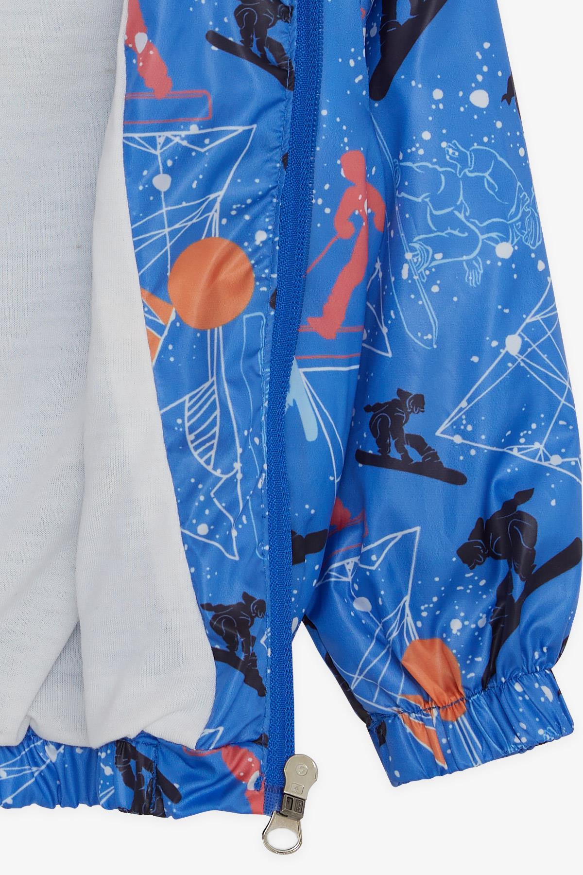 Breeze Erkek Çocuk Yağmurluk Kış Sporu Temalı Kayakçı Desenli Saks Mavisi (1-5 Yaş)