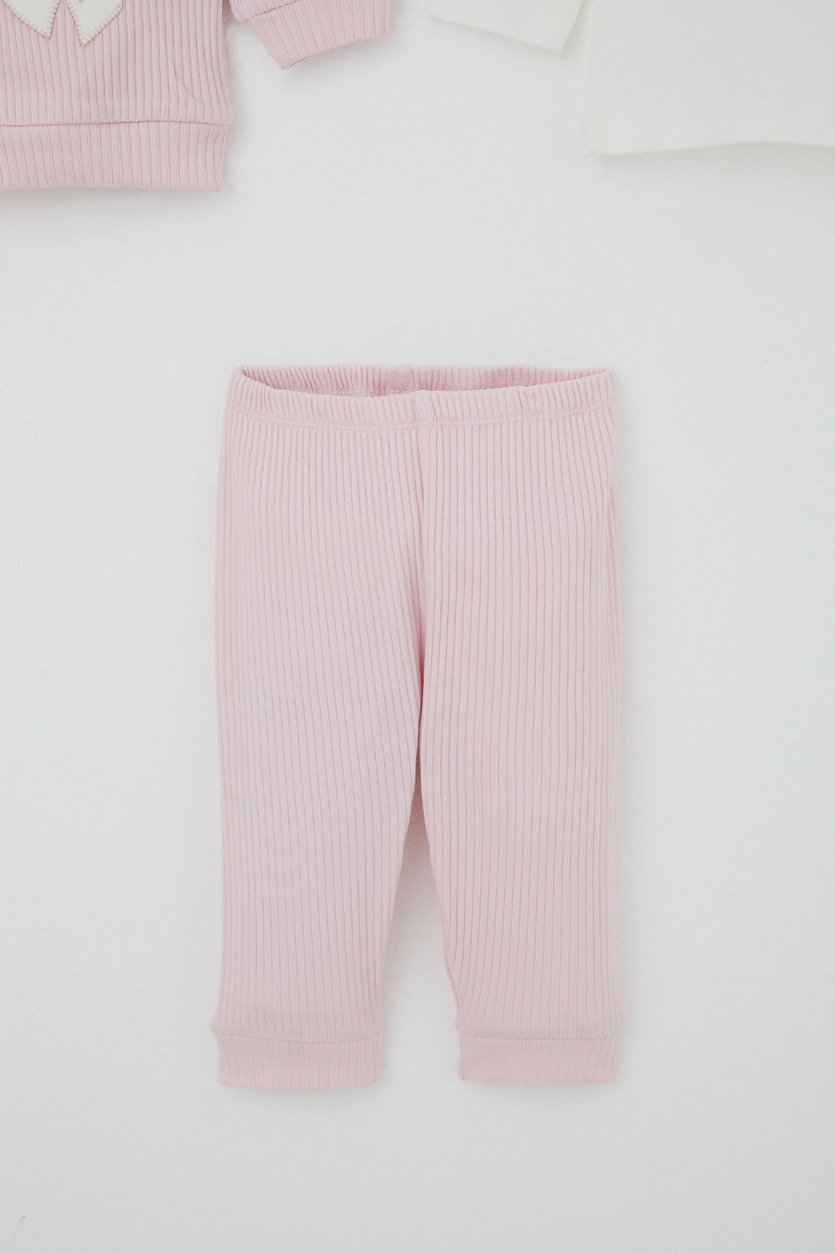 Breeze Kız Bebek Bodyli 3 lü Takım Fiyonk Arma Nakışlı Pembe (4 Ay-1 Yaş)