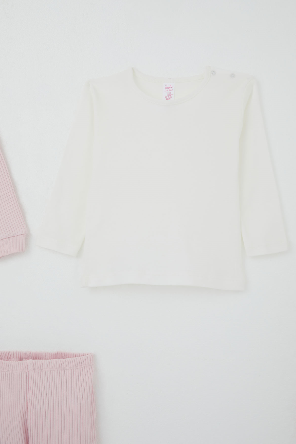 Breeze Kız Bebek Bodyli 3 lü Takım Fiyonk Arma Nakışlı Pembe (4 Ay-1 Yaş)