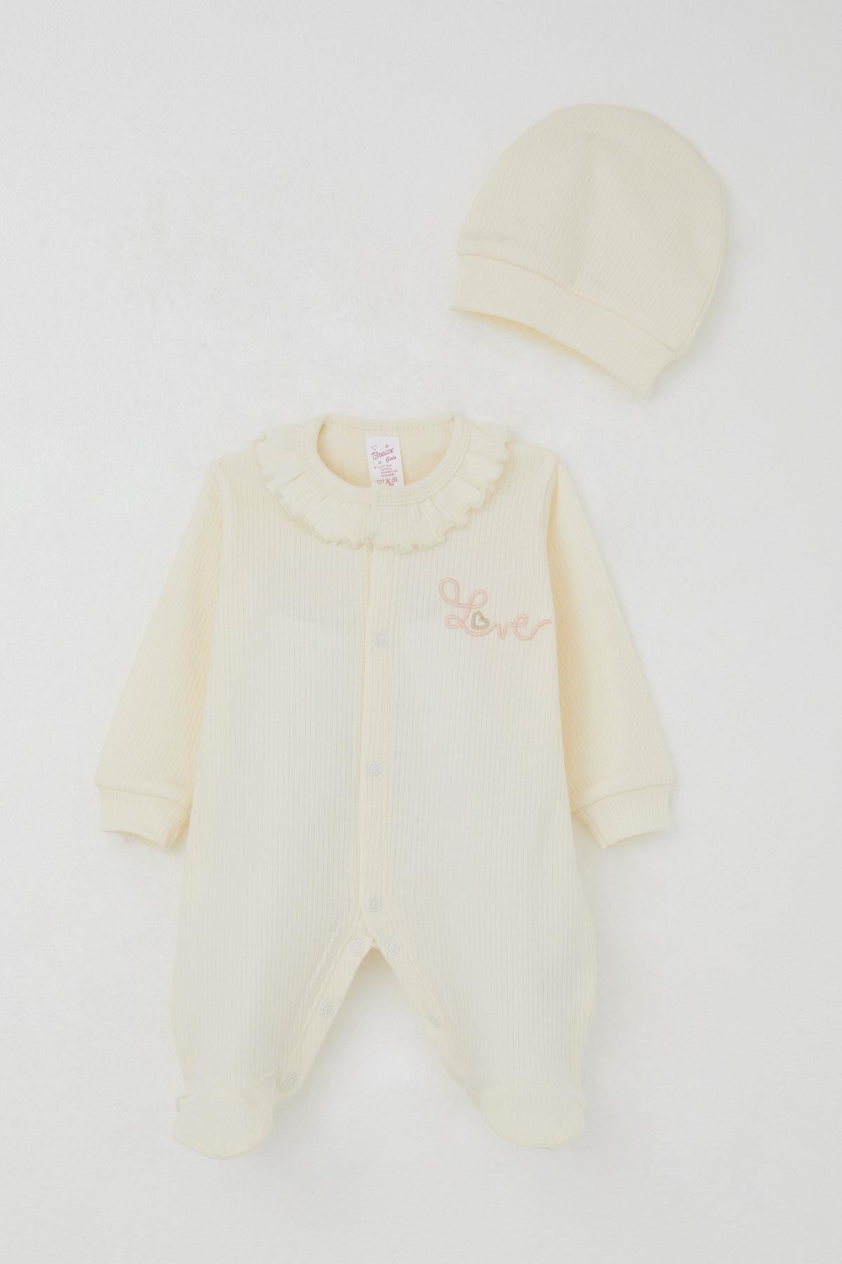Breeze Kız Bebek Patikli Tulum Yaka Kısmı Fırfırlı Yazı Nakışlı Krem (0-6 Ay)