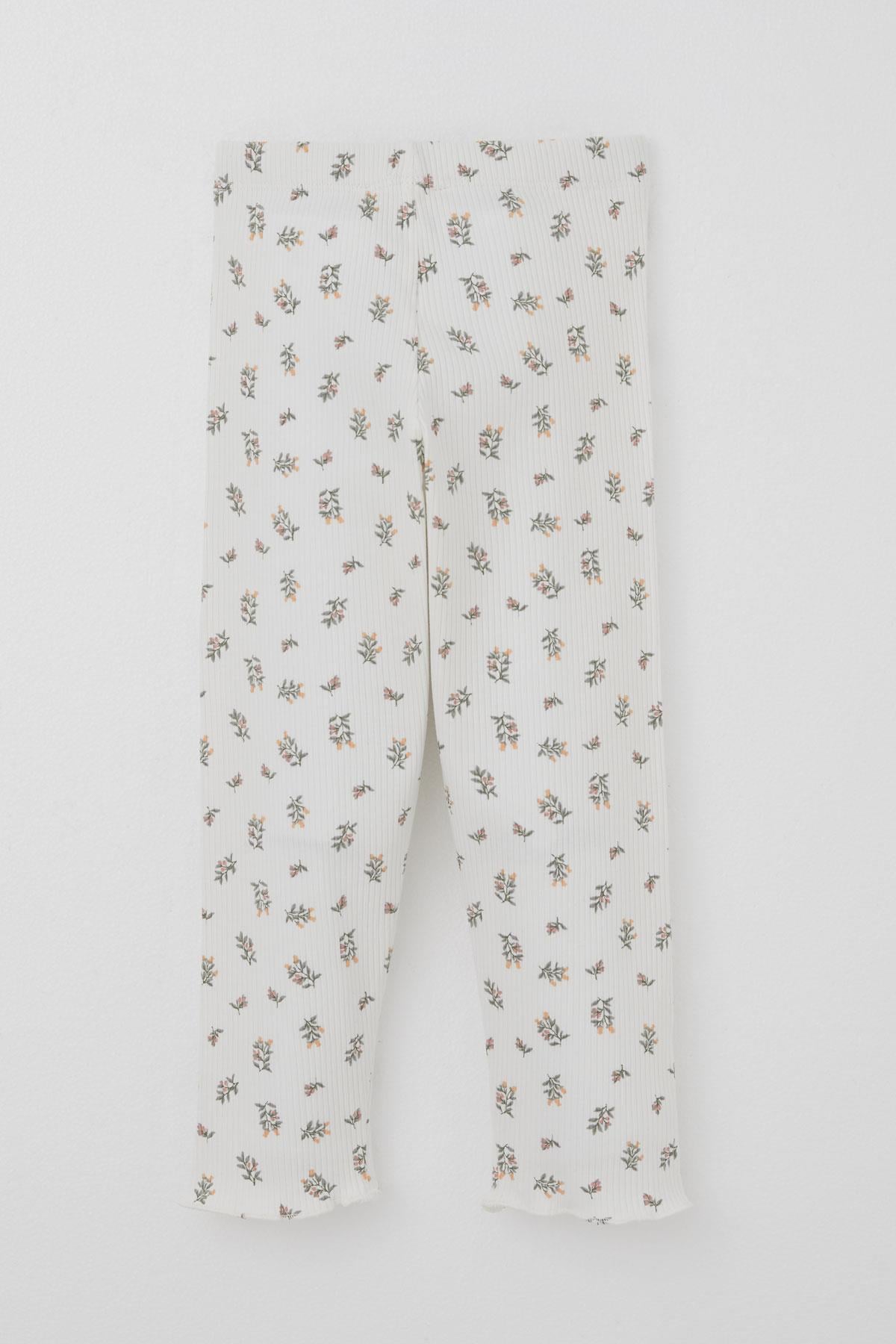 Breeze Kız Bebek Pijama Takımı Çiçek Desenli Omuzu Düğmeli Ekru (9 Ay-3 Yaş)