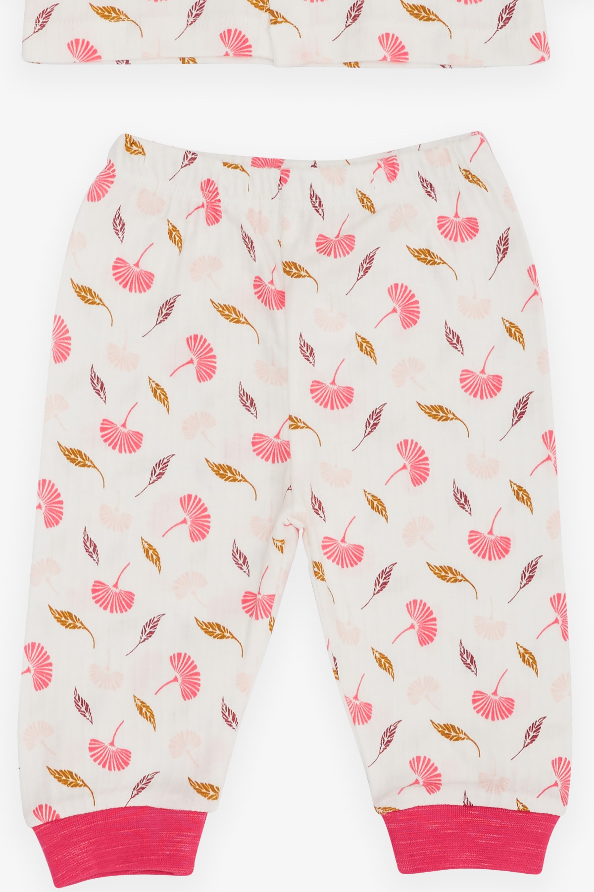 Breeze Kız Bebek Pijama Takımı Çiçek Desenli Ekru (4 Ay-1 Yaş)