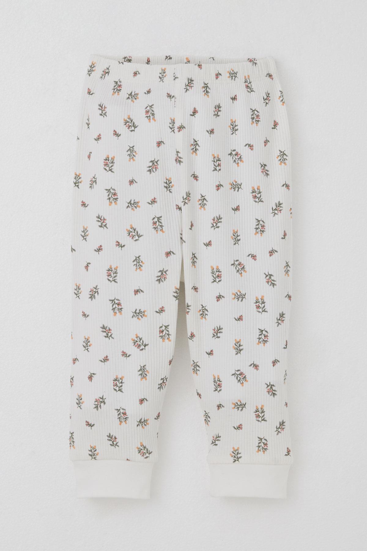 Breeze Kız Bebek Pijama Takımı Omuzdan Patlı Çiçek Desenli Ekru (4 Ay-1 Yaş)