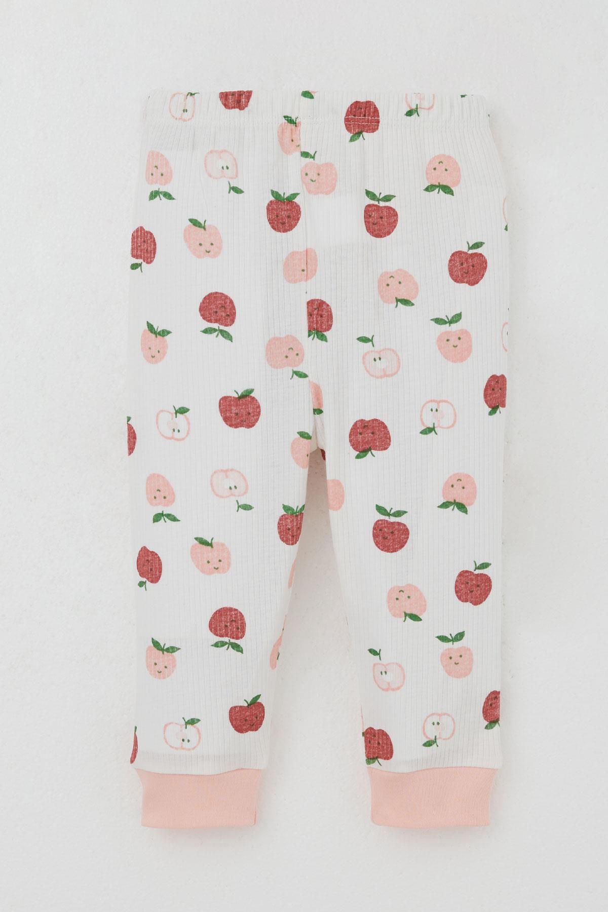 Breeze Kız Bebek Pijama Takımı Omuzdan Patlı Sevimli Minik Elma Desenli Ekru (4 Ay-1 Yaş)