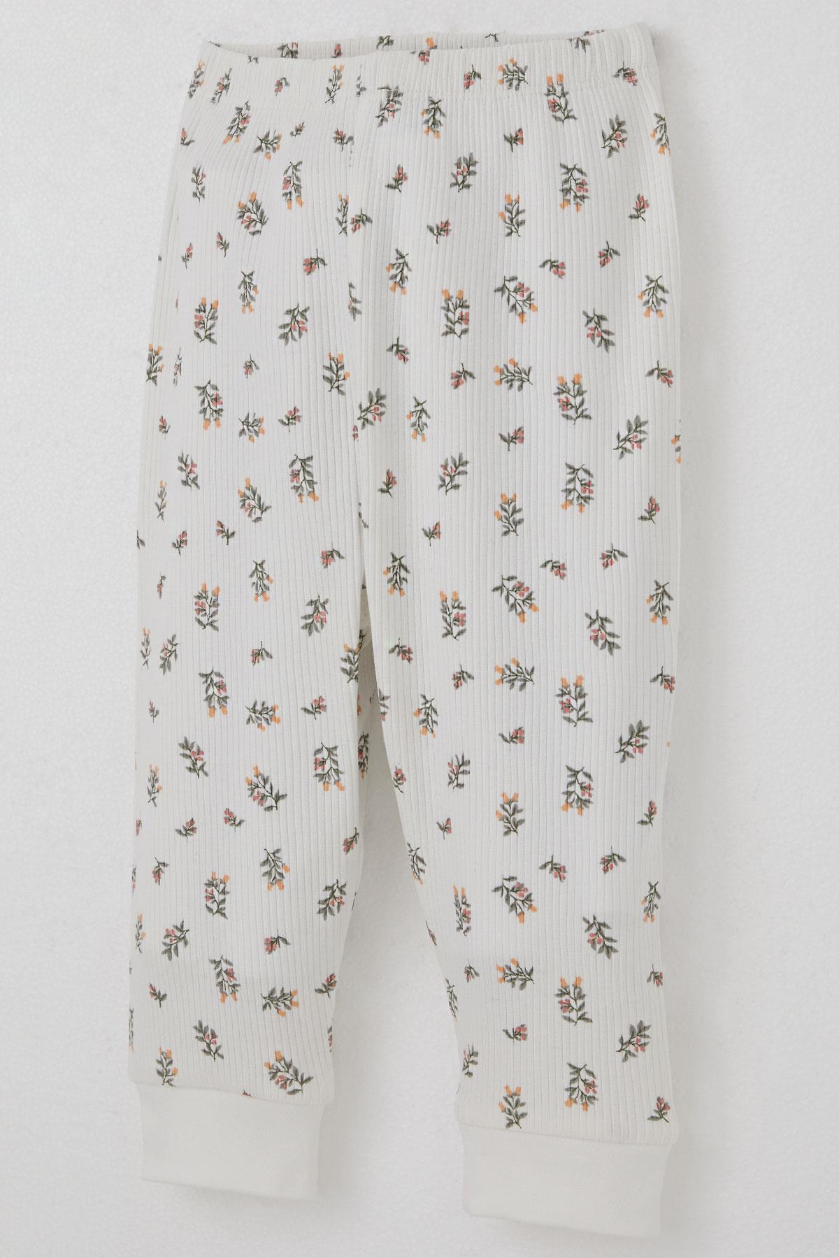Breeze Kız Bebek Pijama Takımı Omuzdan Patlı Çiçek Desenli Ekru (4 Ay-1 Yaş)