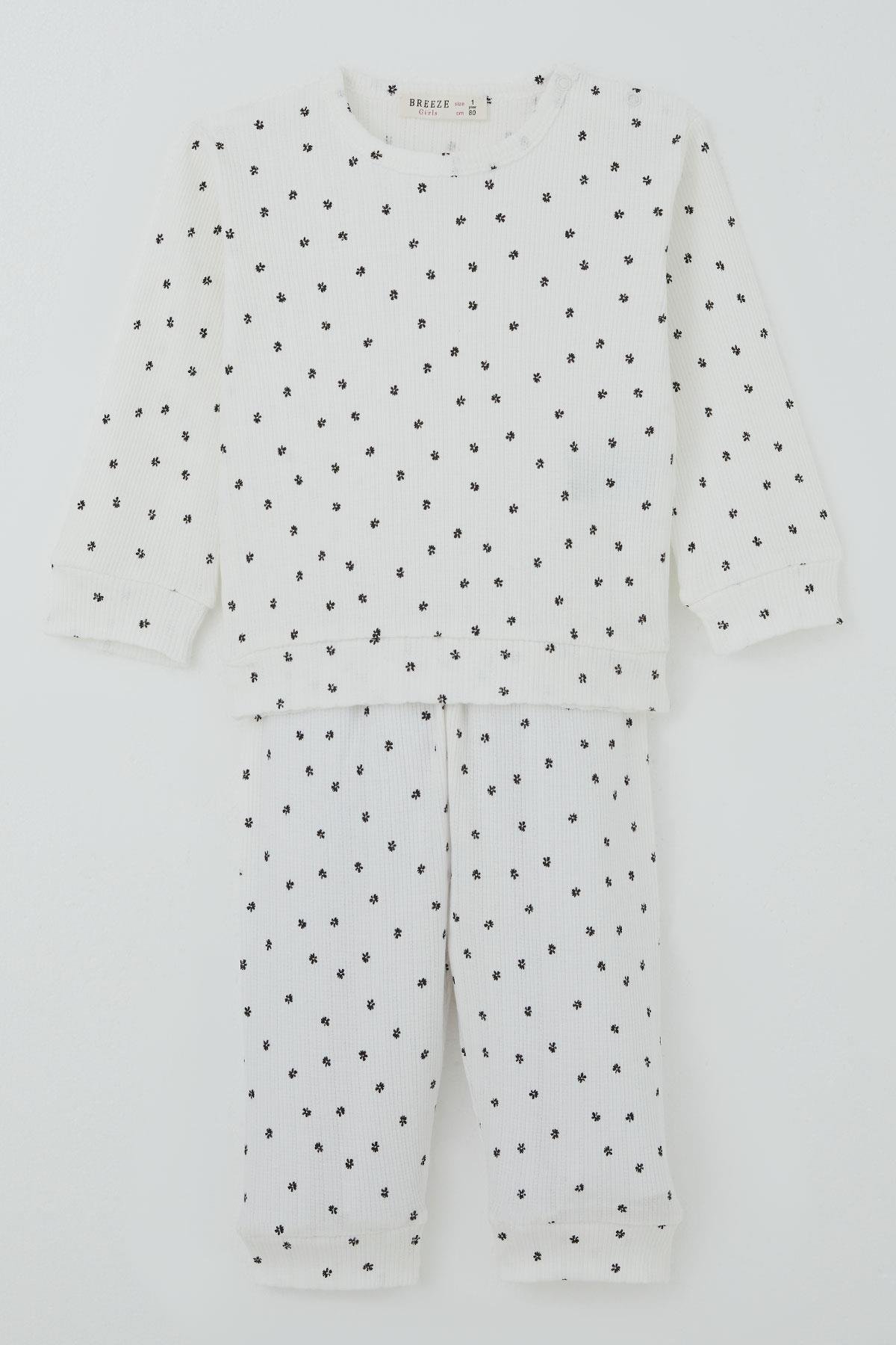 Breeze Kız Bebek Pijama Takımı Omuzdan Patlı Mini Çiçek Desenli Beyaz (4 Ay-1 Yaş)