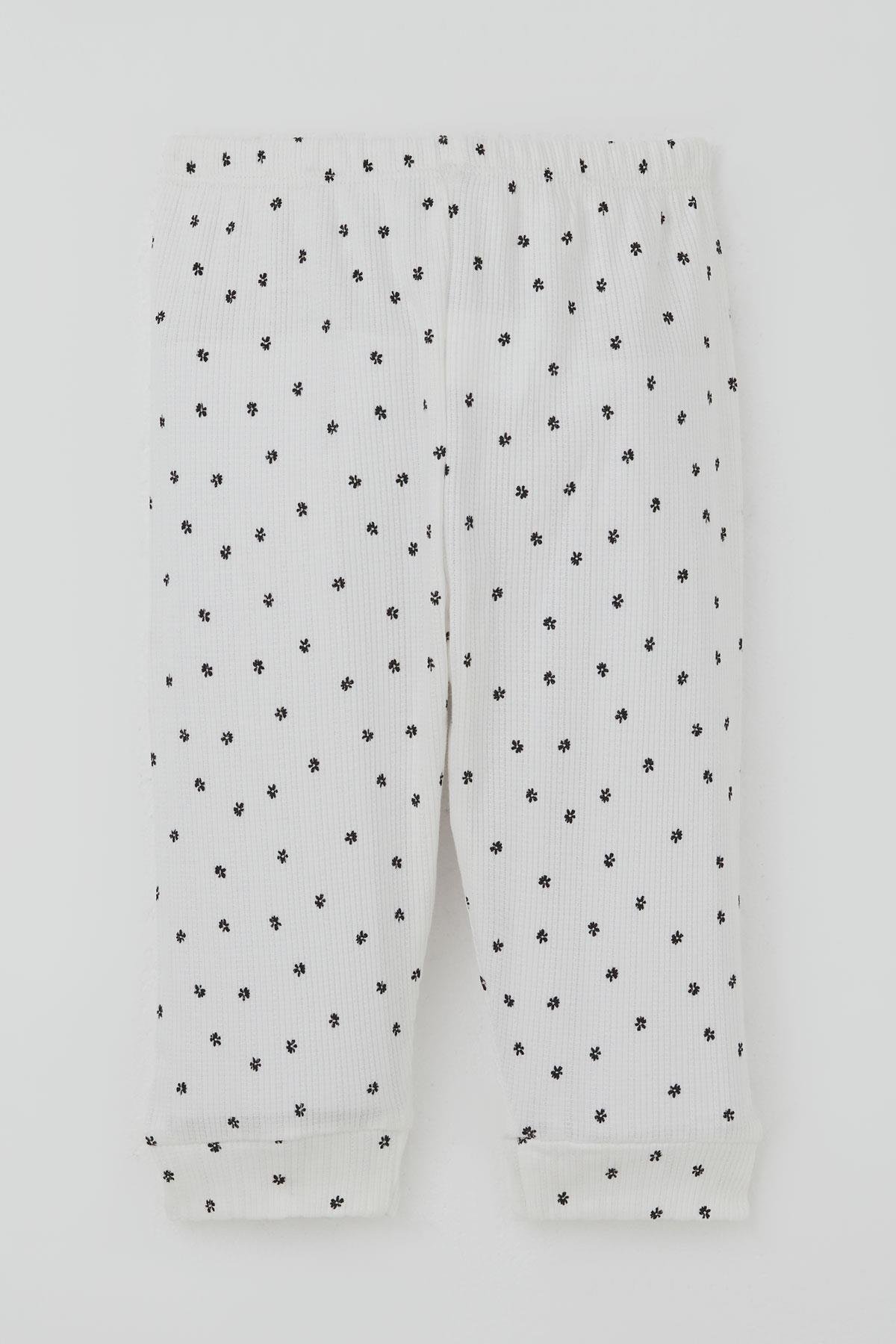 Breeze Kız Bebek Pijama Takımı Omuzdan Patlı Mini Çiçek Desenli Beyaz (4 Ay-1 Yaş)