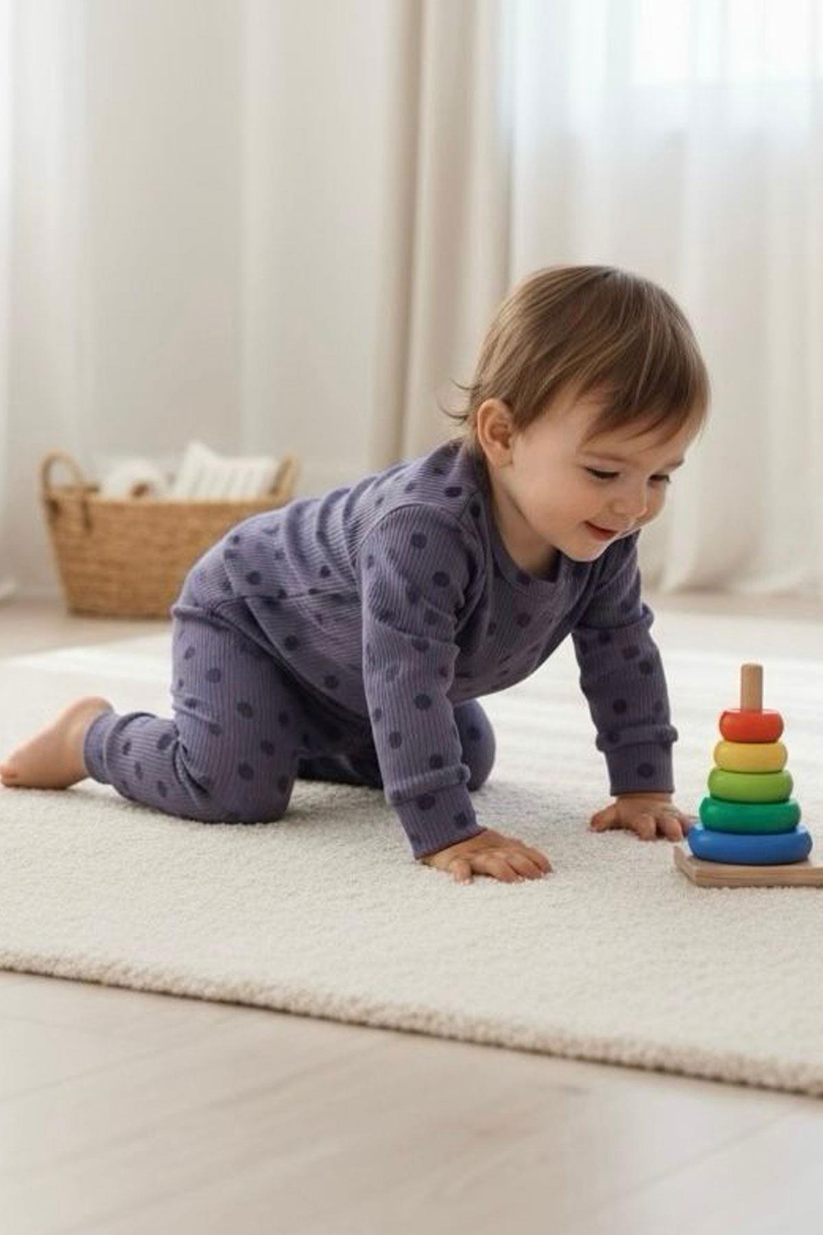 Breeze Kız Bebek Pijama Takımı Omuzdan Patlı Puantiye Desenli Lila (4 Ay-1 Yaş)