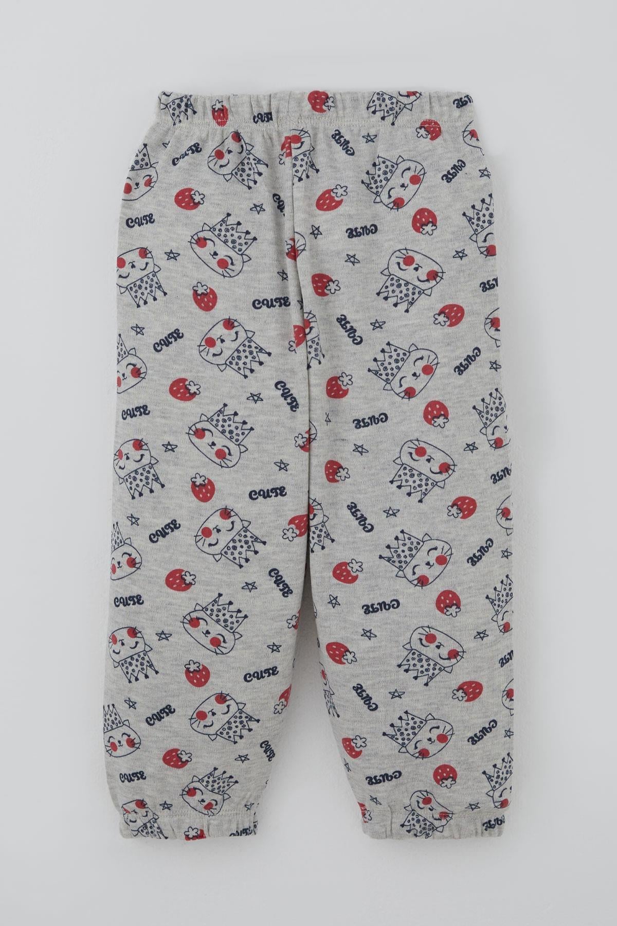 Breeze Kız Bebek Pijama Takımı Sevimli Kraliçe Desenli Çilekli Açık Gri Melanj (9 Ay-3 Yaş)