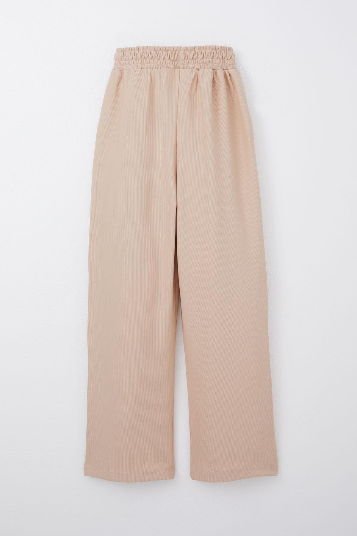 Breeze Kız Çocuk Eşofman Altı Beli Lastikli Cepli Armalı Bej (6-12 Yaş)