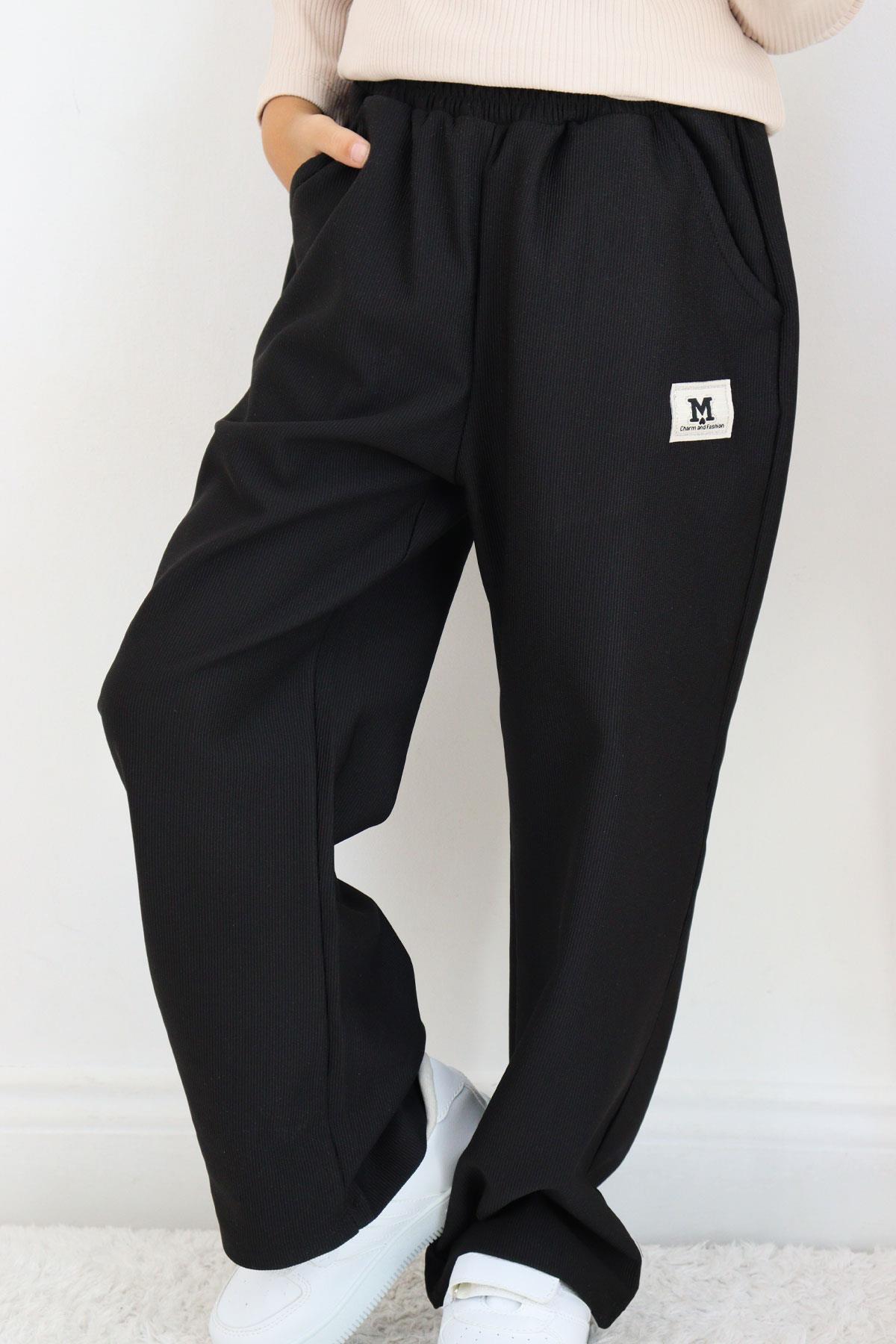 Breeze Kız Çocuk Eşofman Altı Beli Lastikli Cepli Armalı Siyah (6-11 Yaş)