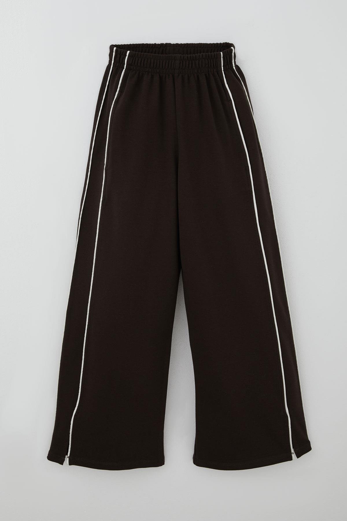 Breeze Kız Çocuk Eşofman Altı Yanları Çift Biyeli Cepli Paçası Yırtmaçlı Koyu Kahve (9-14 Yaş)