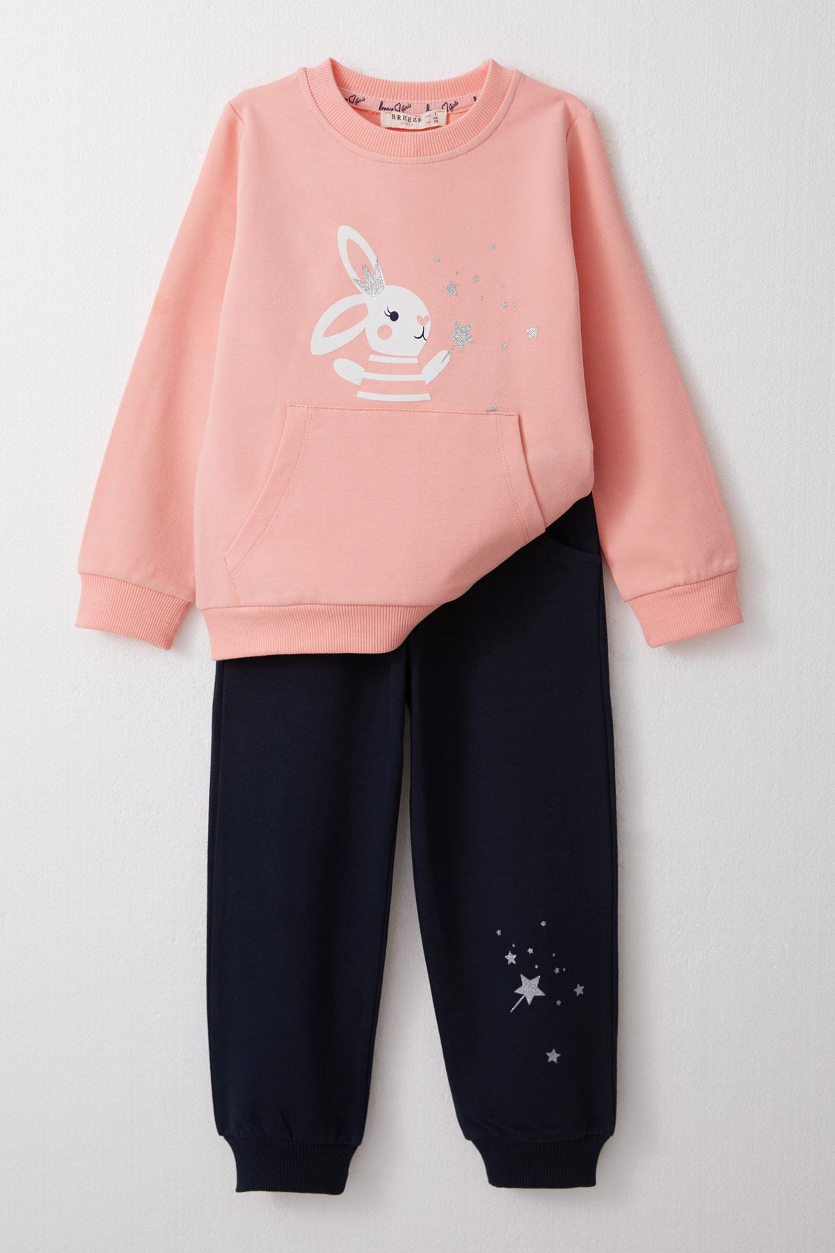 Breeze Kız Çocuk Eşofman Takım Sevimli Sihirbaz Tavşancık Baskılı Somon (1-4 Yaş)