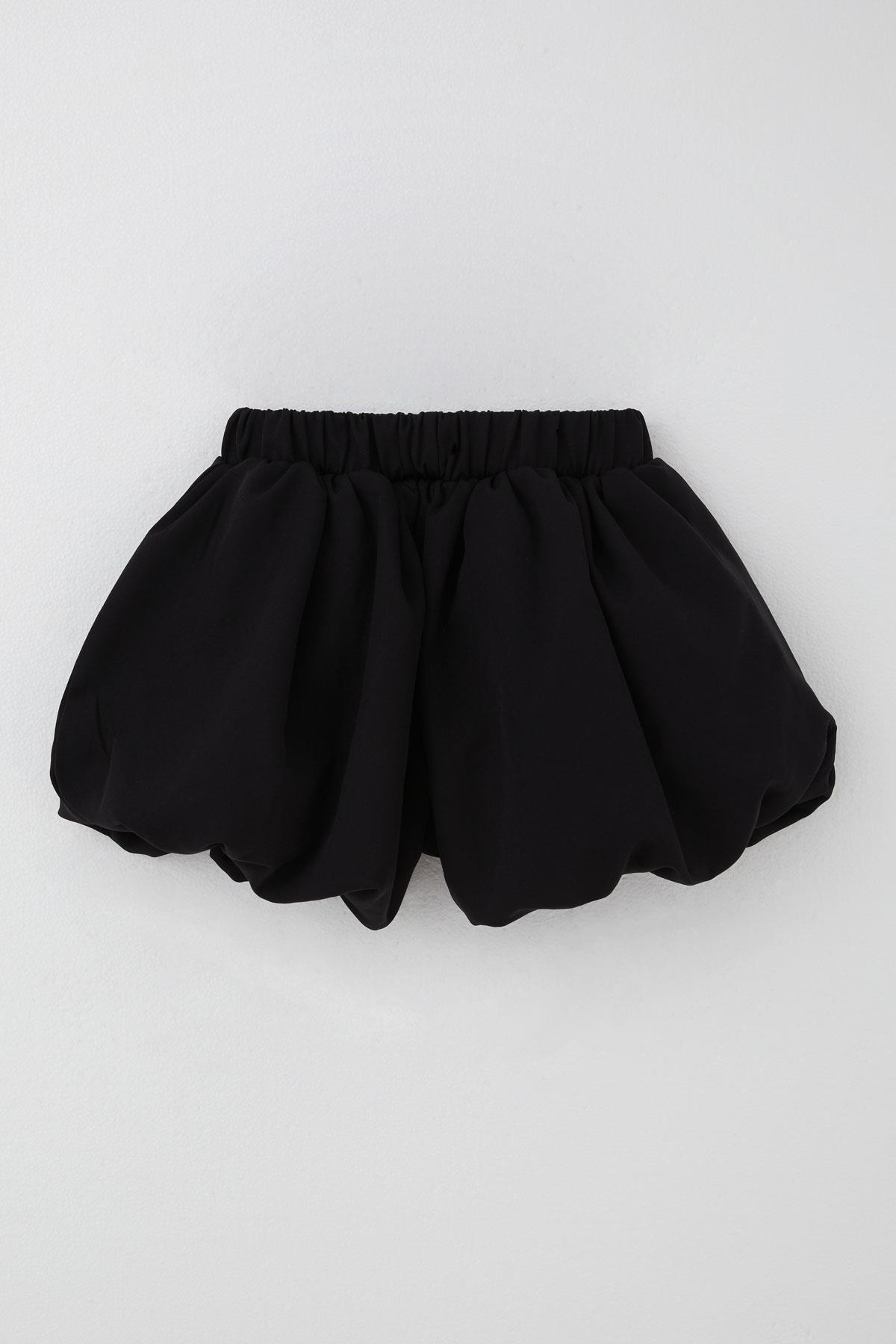 Breeze Kız Çocuk Etek Görünümlü Balon Şort Paçası Beli Lastik Detaylı Siyah (9-12 Yaş)