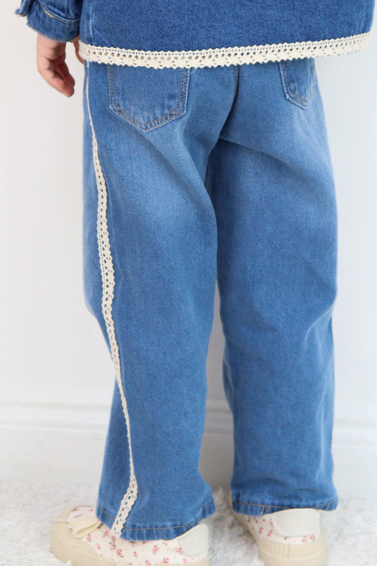 Breeze Kız Çocuk Jean Pantolon Yanları Şerit Güpür Detaylı Mavi (3-7 Yaş)