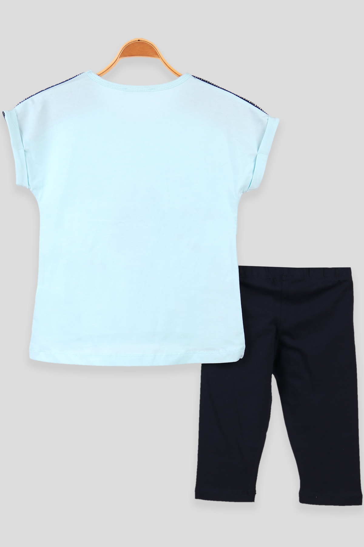Breeze Kız Çocuk Kapri Takım Simli Desenli Turkuaz (5-10 Yaş)