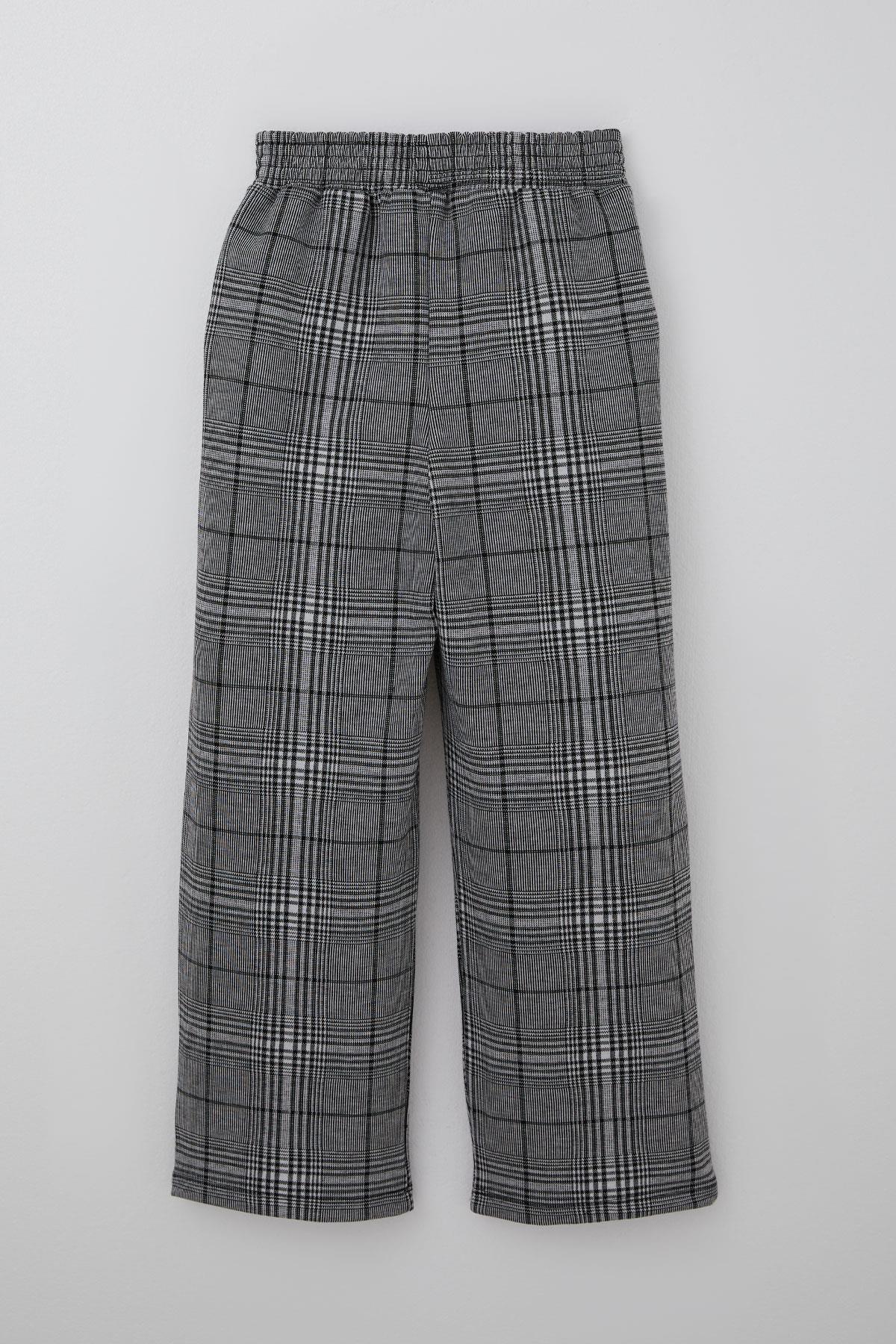 Breeze Kız Çocuk Pantolonlu Takım Bluzu Parmak Detaylı Pantolonu Ekose Desenli Ekru (8-14 Yaş)