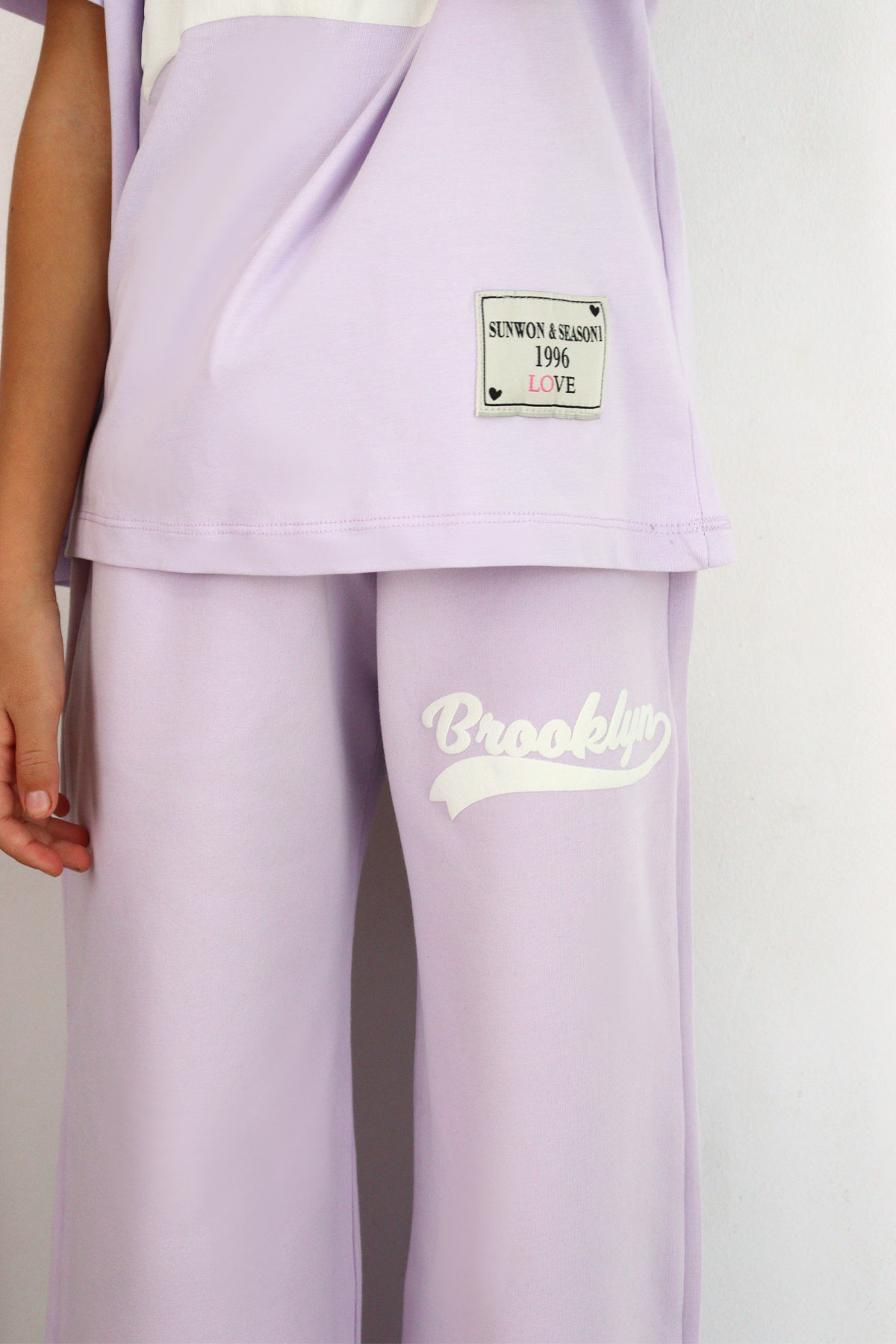 Breeze Kız Çocuk Pantolonlu Takım Brooklyn Yazı Baskılı Bağcıklı Açık Lila (8-14 Yaş)