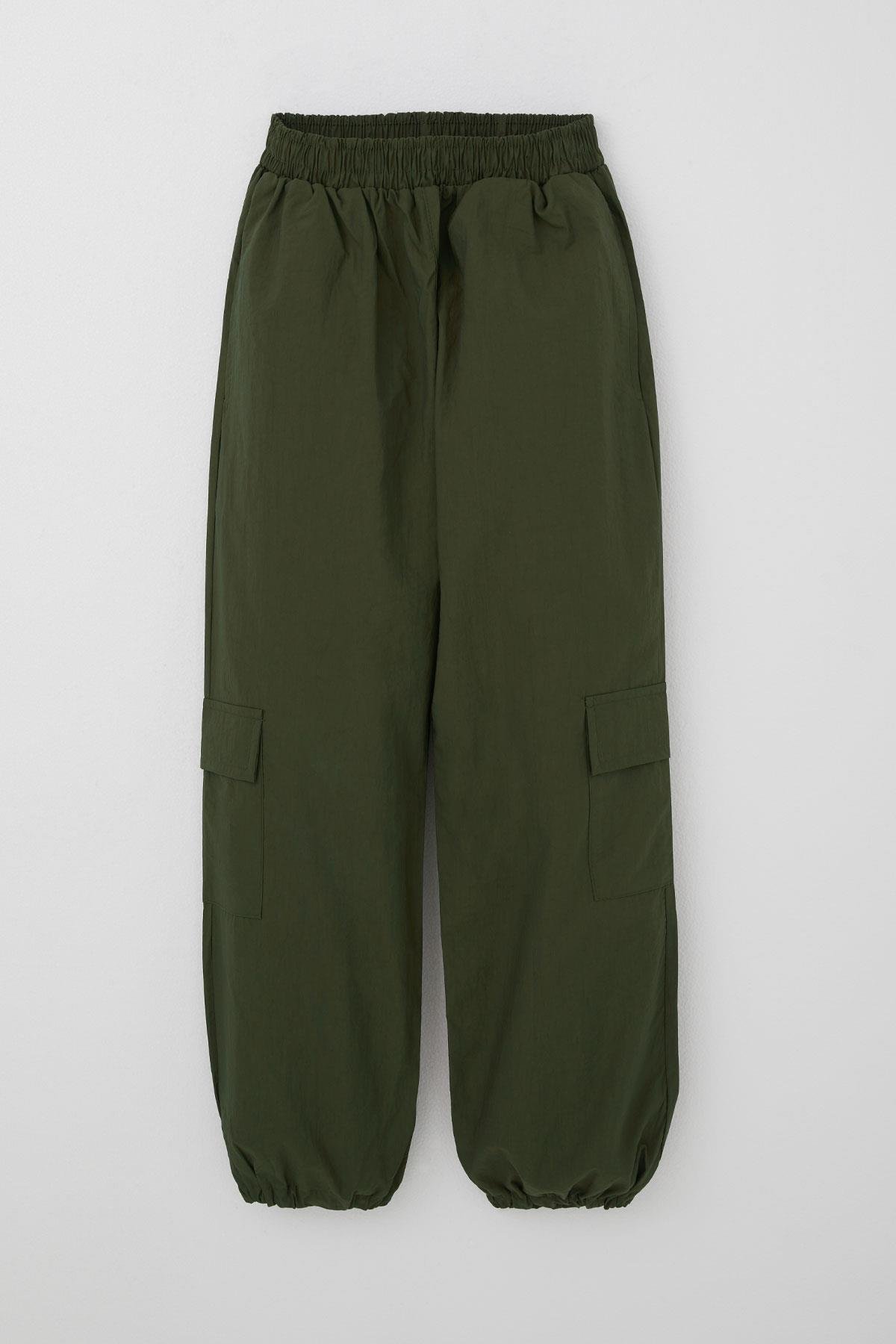 Breeze Kız Çocuk Paraşüt Jogger Paça Pantolon Kargo Cep Haki Yeşil (7-12 Yaş)