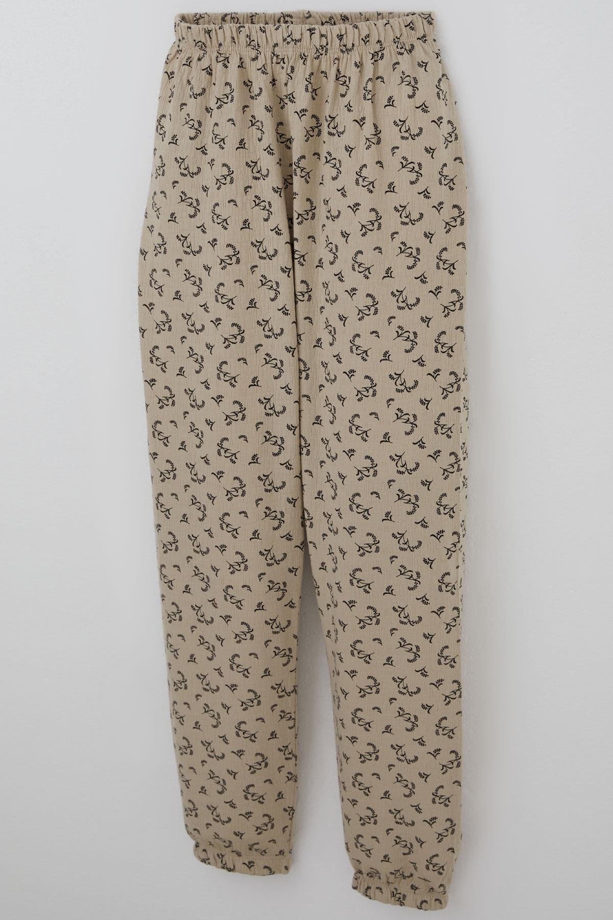 Breeze Kız Çocuk Pijama Takımı Çiçek Desenli Beli Paçası Lastikli Bej (9-12 Yaş)