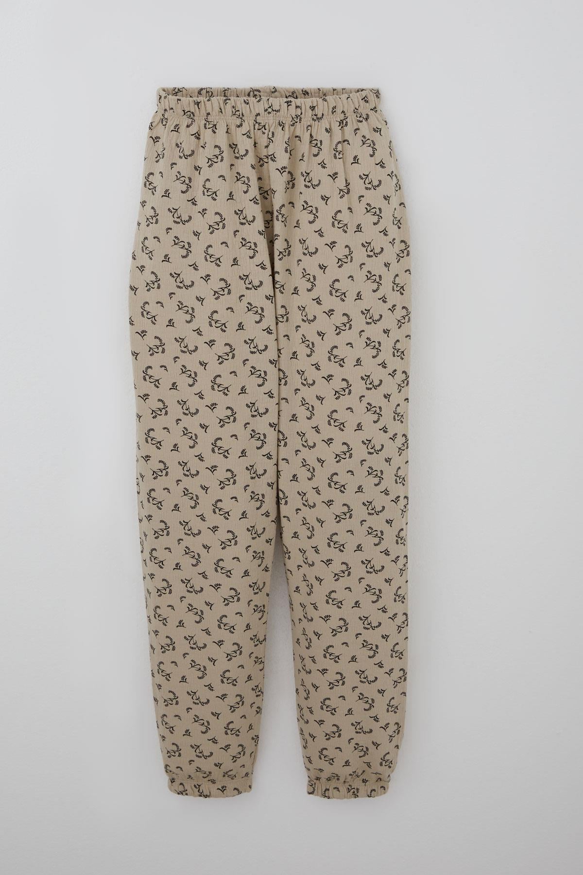 Breeze Kız Çocuk Pijama Takımı Çiçek Desenli Beli Paçası Lastikli Bej (9-12 Yaş)